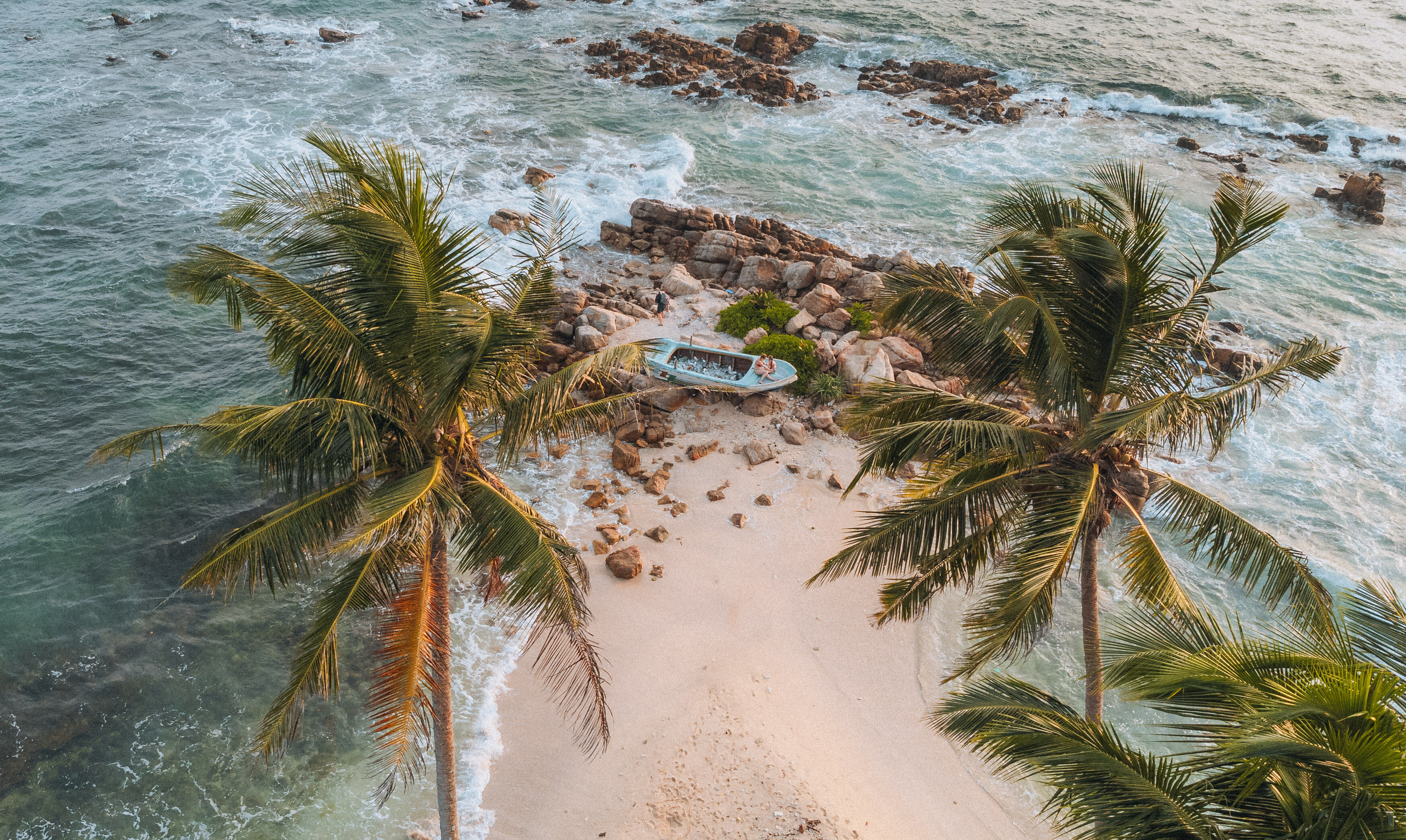 Sri-lanka-secret-beach