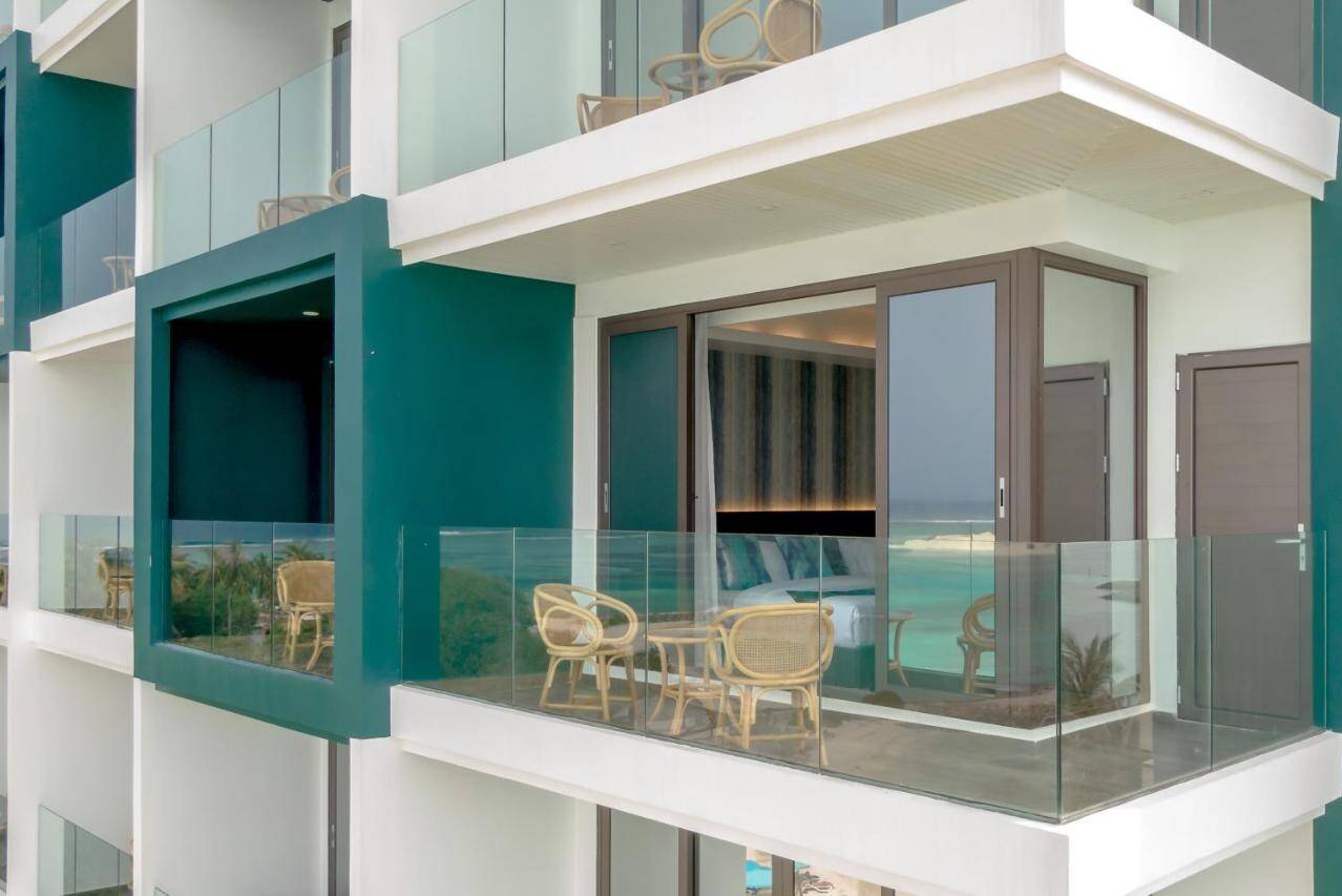 Malediven Maafushi Arena Beach Hotel Architectuur