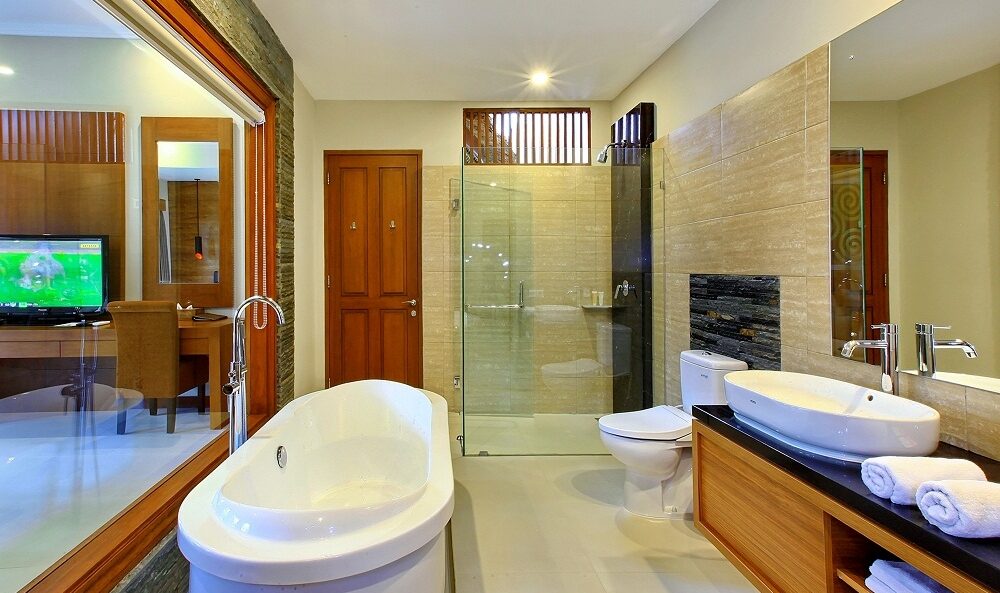 Badkamer in de One Bedroom Suite Villa in het Mutiara Bali in Seminyak