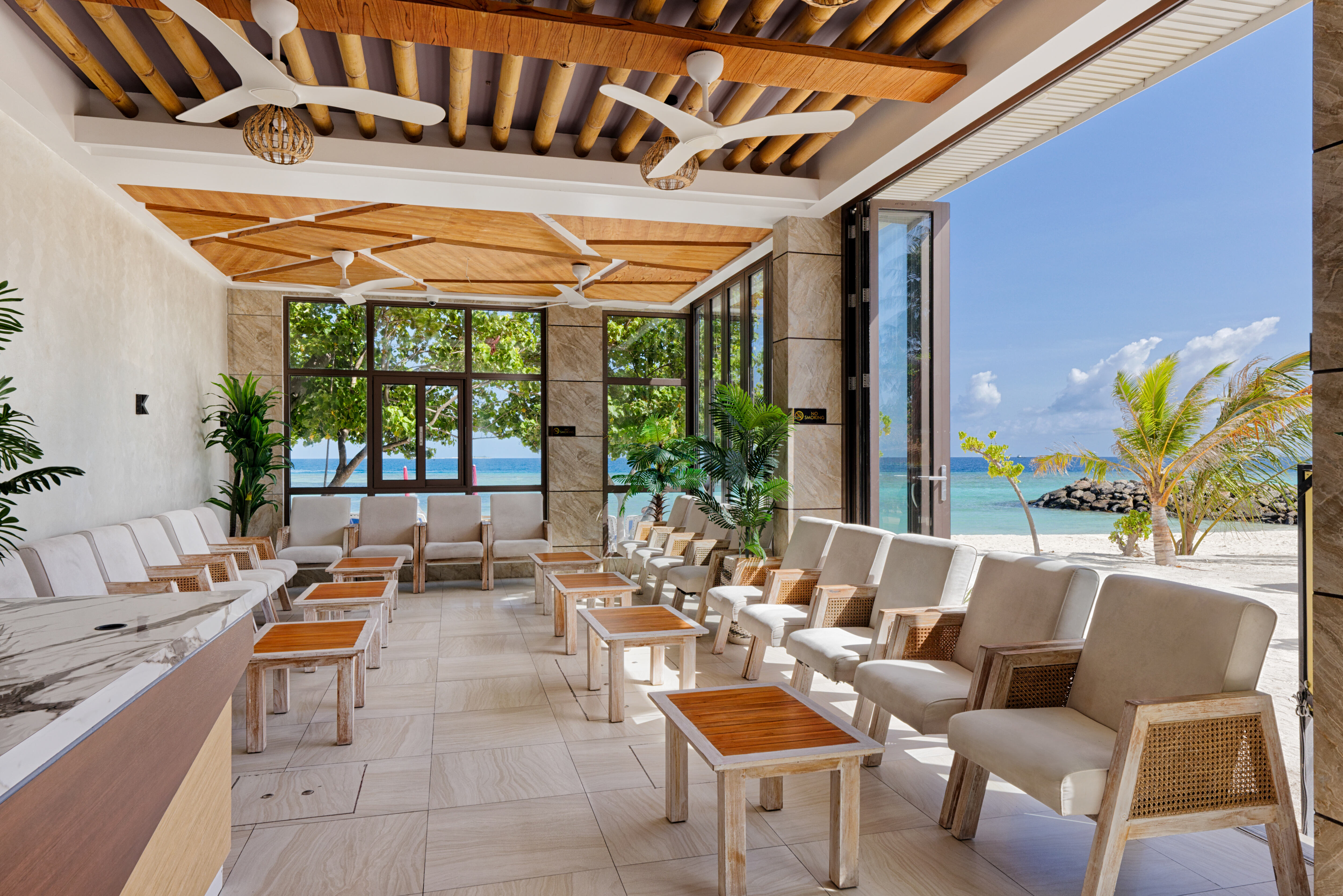 Malediven Maafushi Arena Beach Hotel Receptie