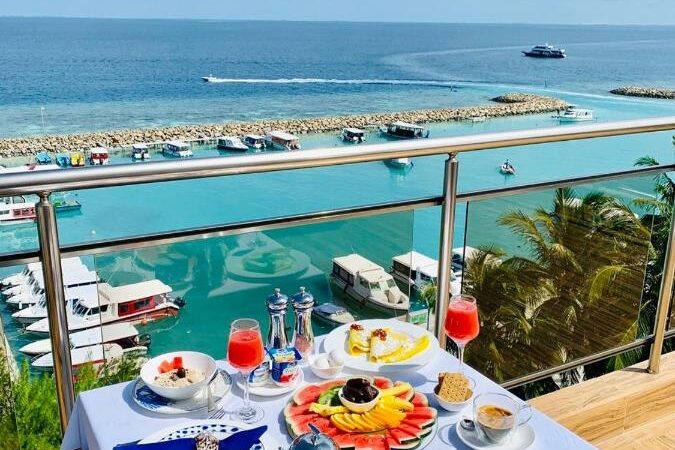 Malediven Maafishi iCom Marina Sea View Ontbijt