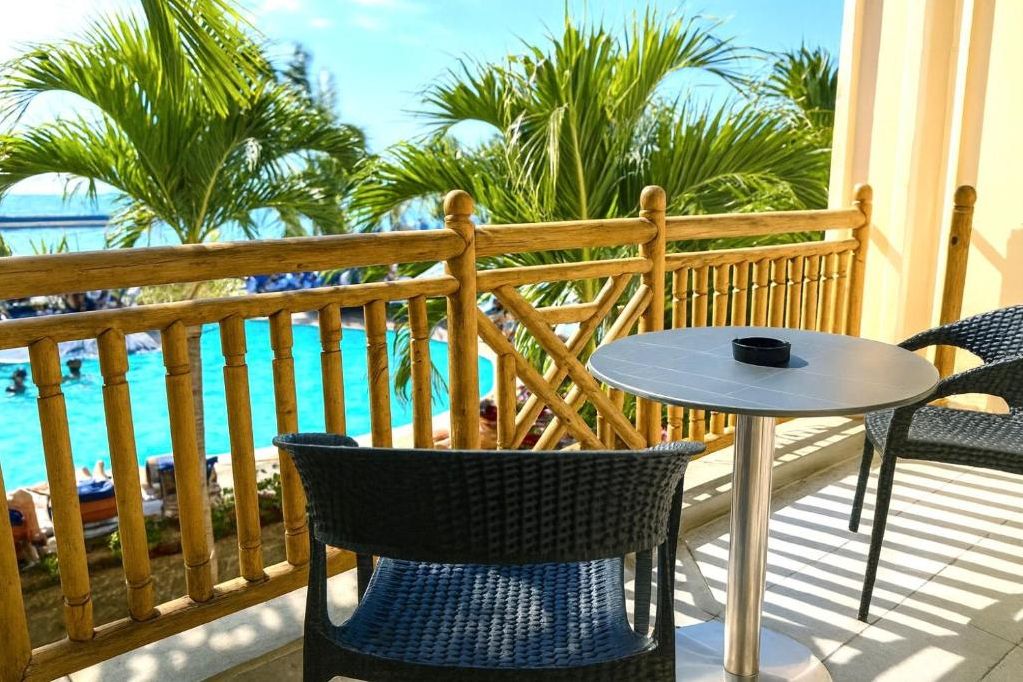 Mauritius Flic en Flac Pearl Beach Resort Spa Balkon