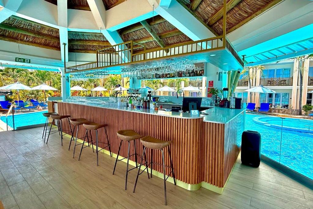 Mauritius Flic en Flac Pearle Beach Resort Spa Bar