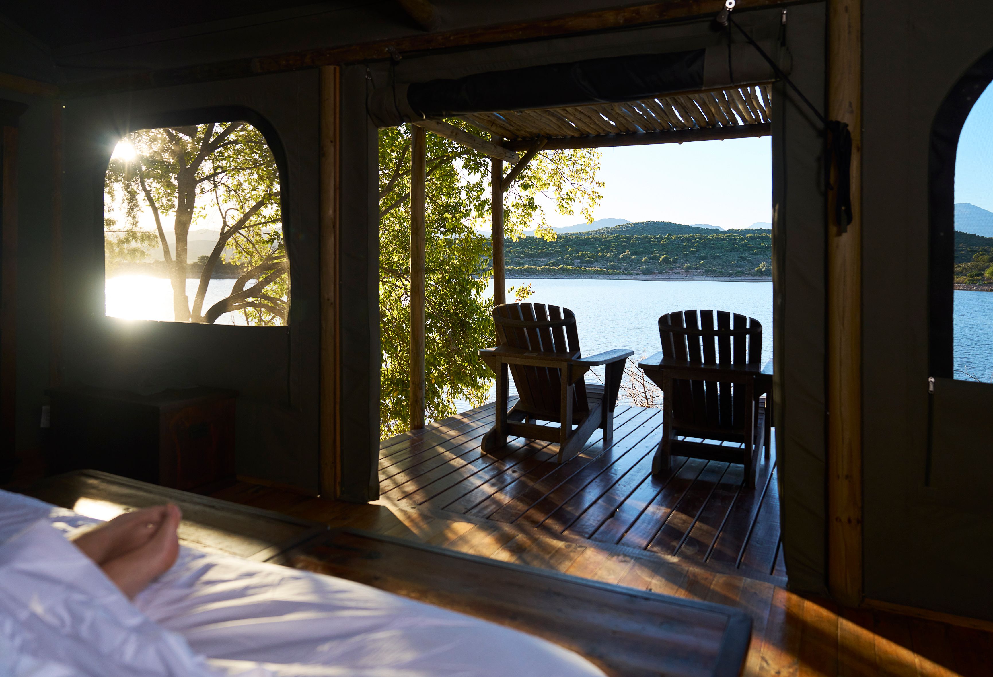 Zuid-Afrika Oudtshoorn Klein Karoo Buffelsdrift Game Lodge Luxe Waterhole Tent