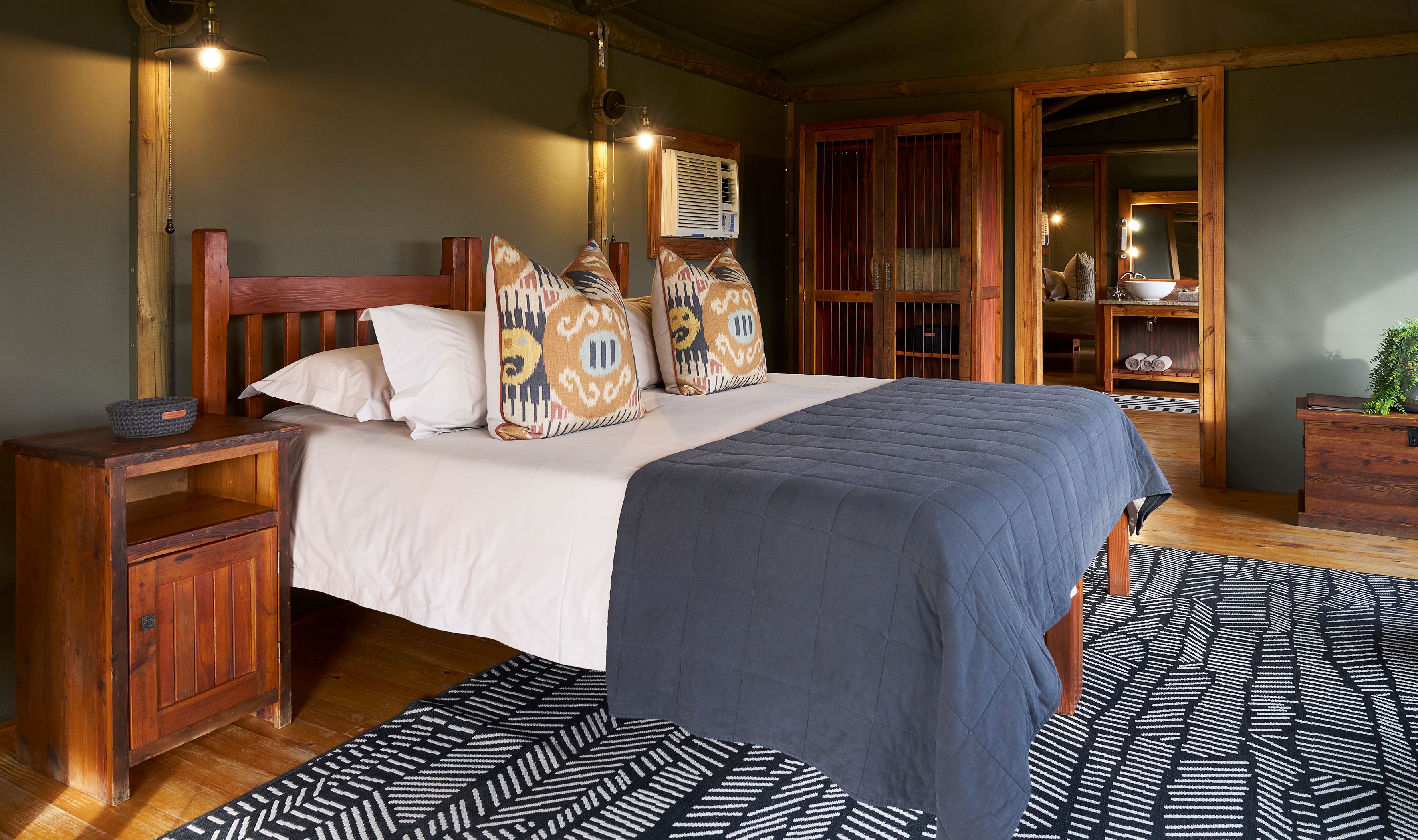 Zuid-Afrika Oudtshoorn Klein Karoo Buffelsdrift Game Lodge Luxe Family Tent