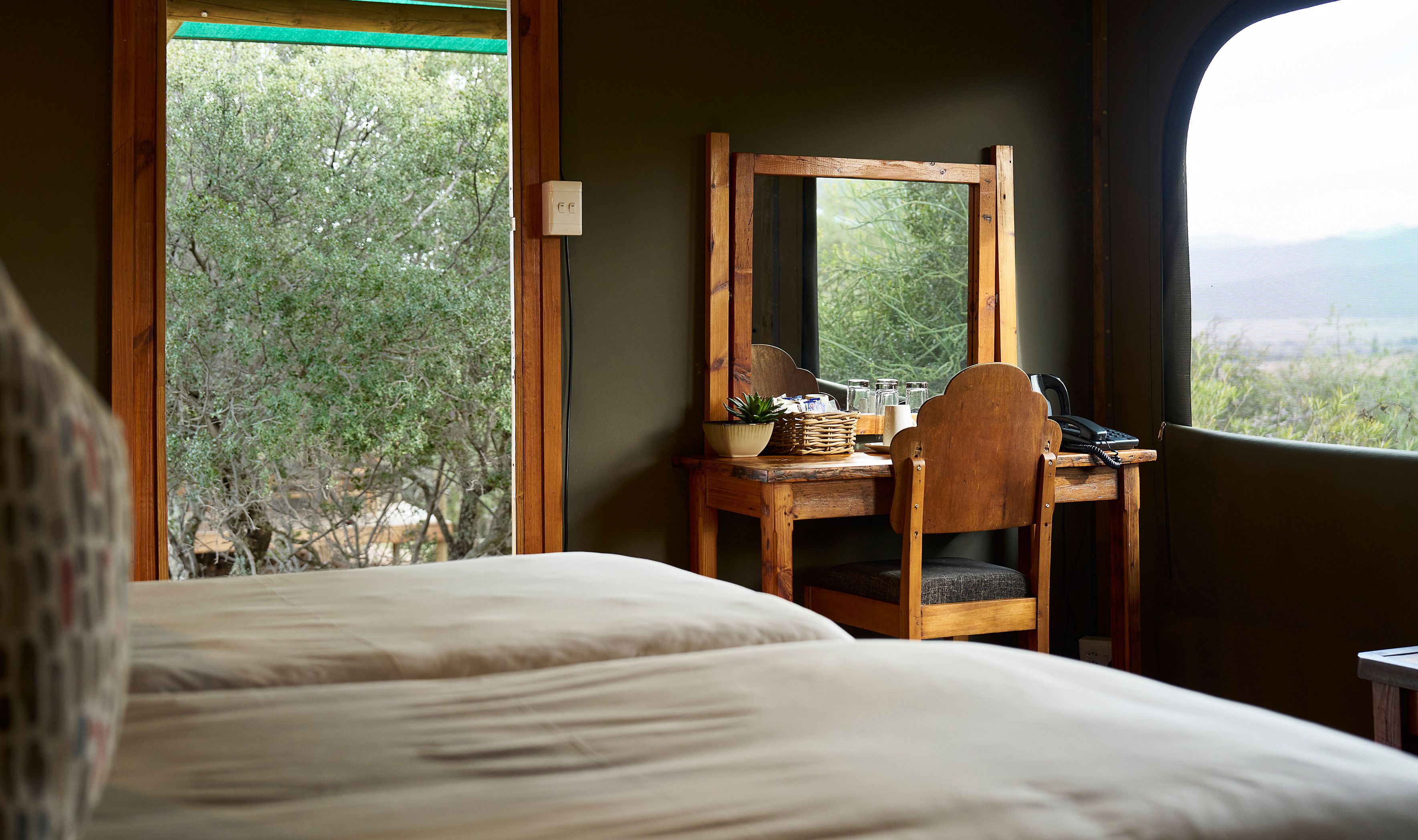 Zuid-Afrika Oudtshoorn Klein Karoo Buffelsdrift Game Lodge Luxe Family Tent