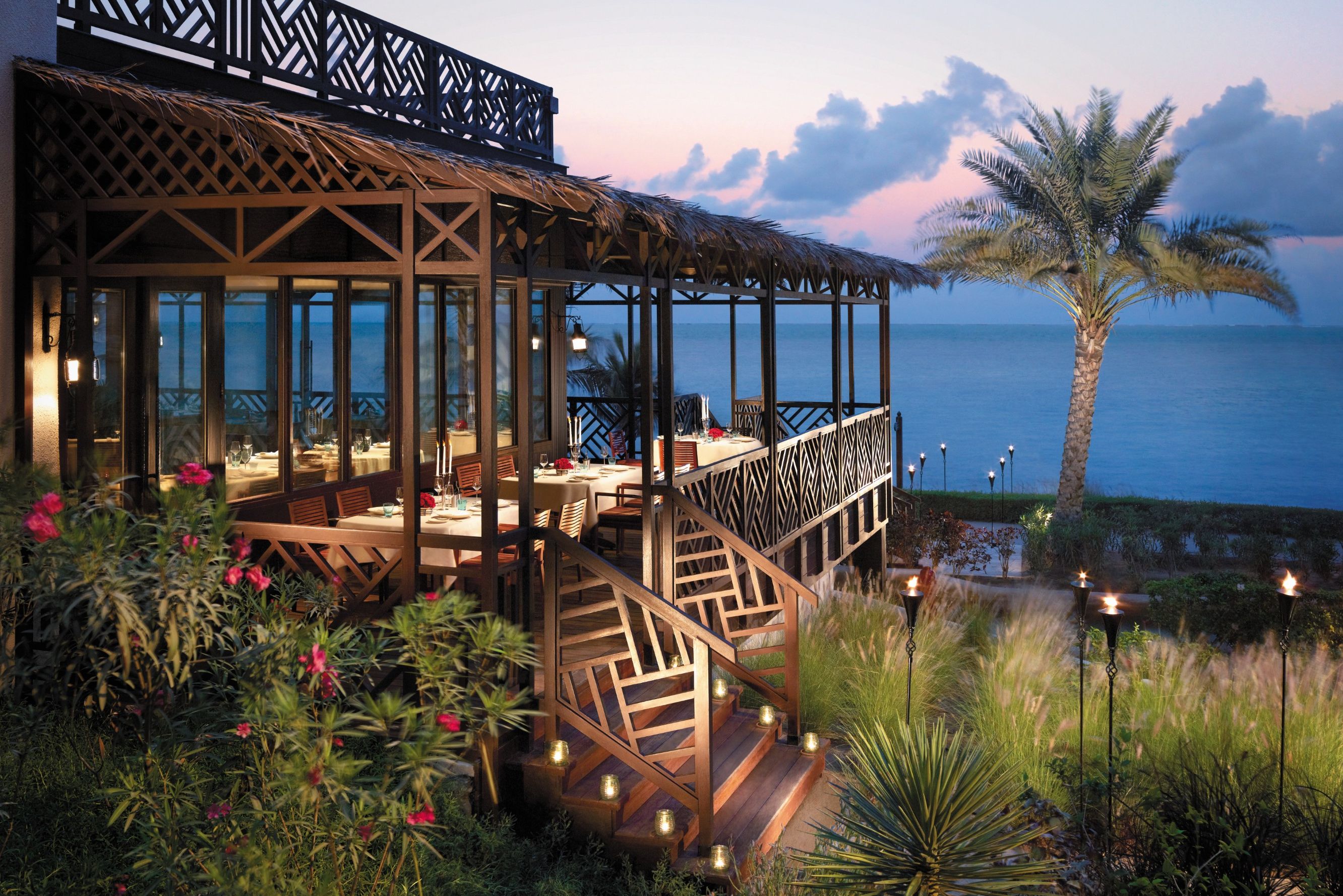 Oman Muscat DoubleTree by Hilton Al Waha Restaurant