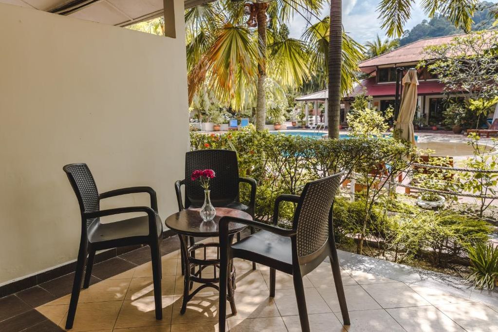 Maleisie Pangkor Sandy Beach Resort Terras