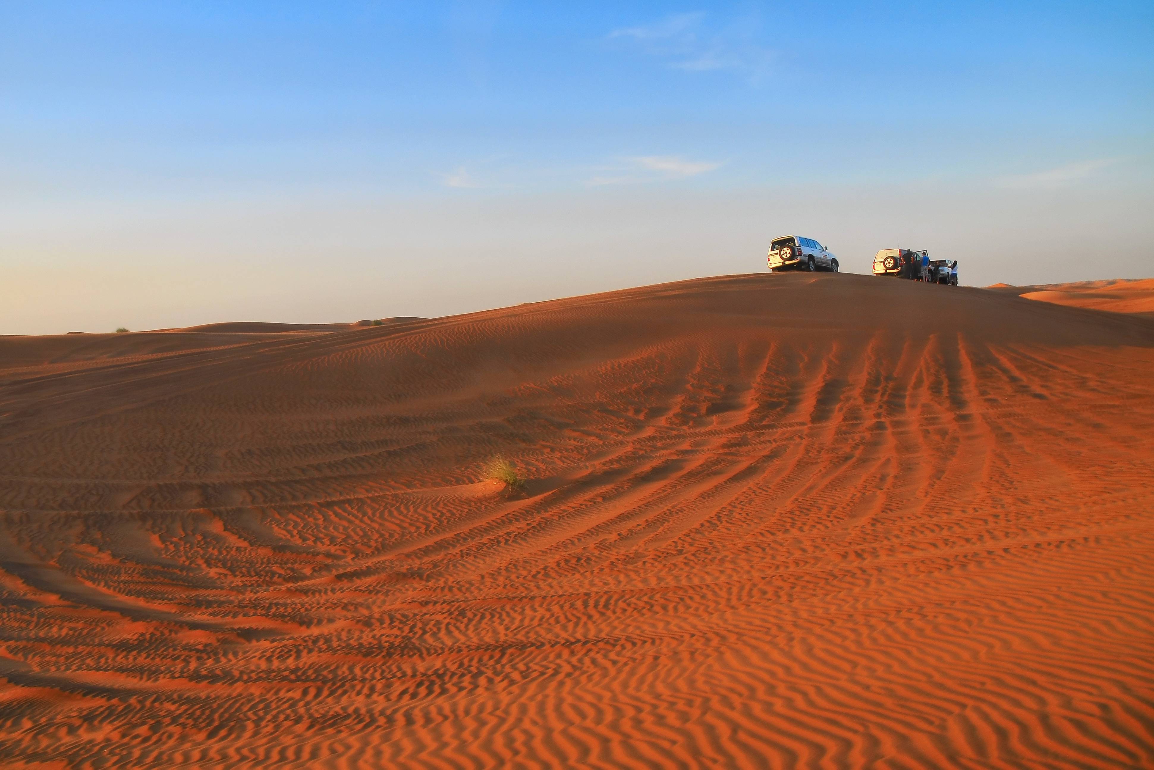 dubai-desert-jeep-safari-woestijn