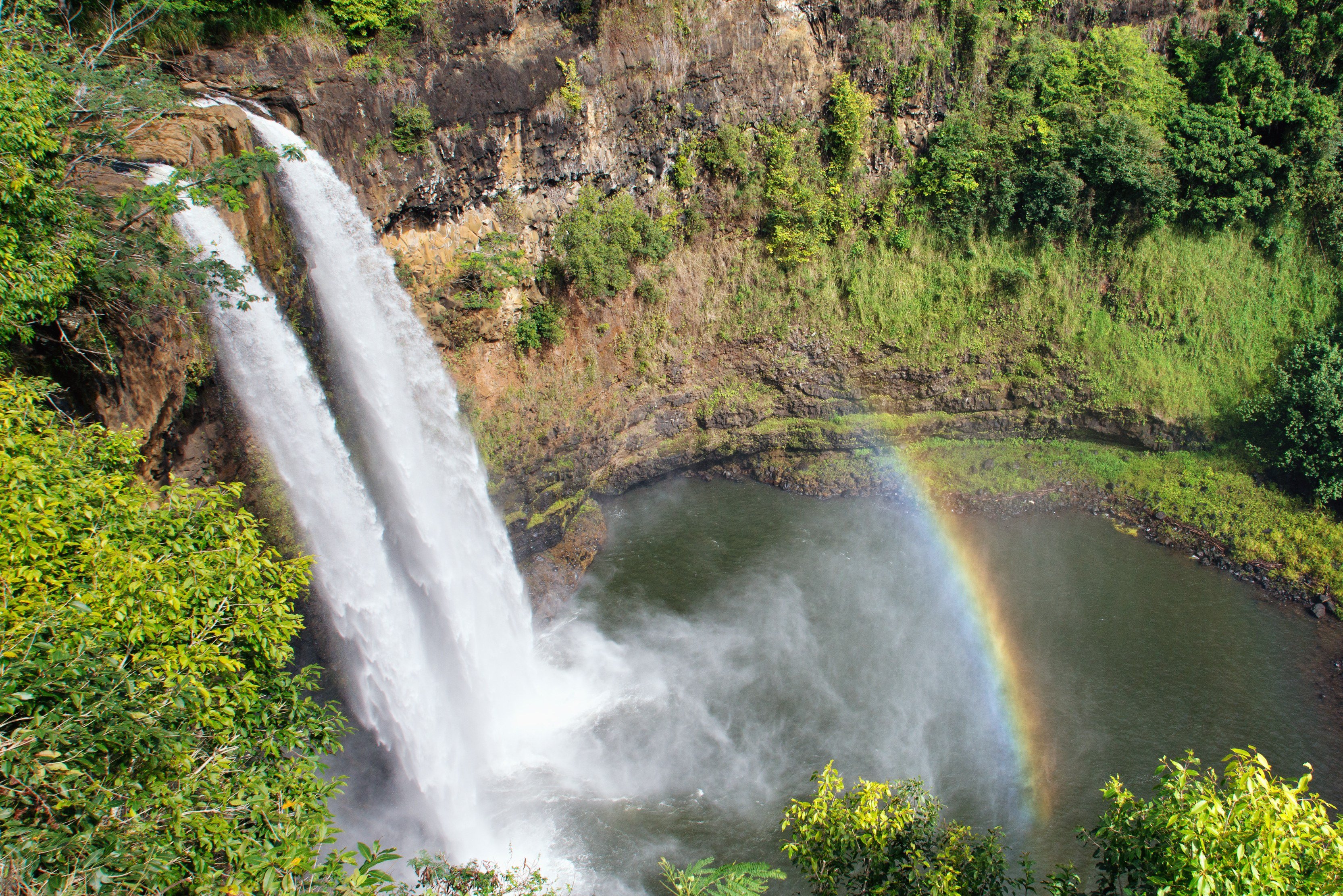 Waterval op Maui, Hawaii in Amerika