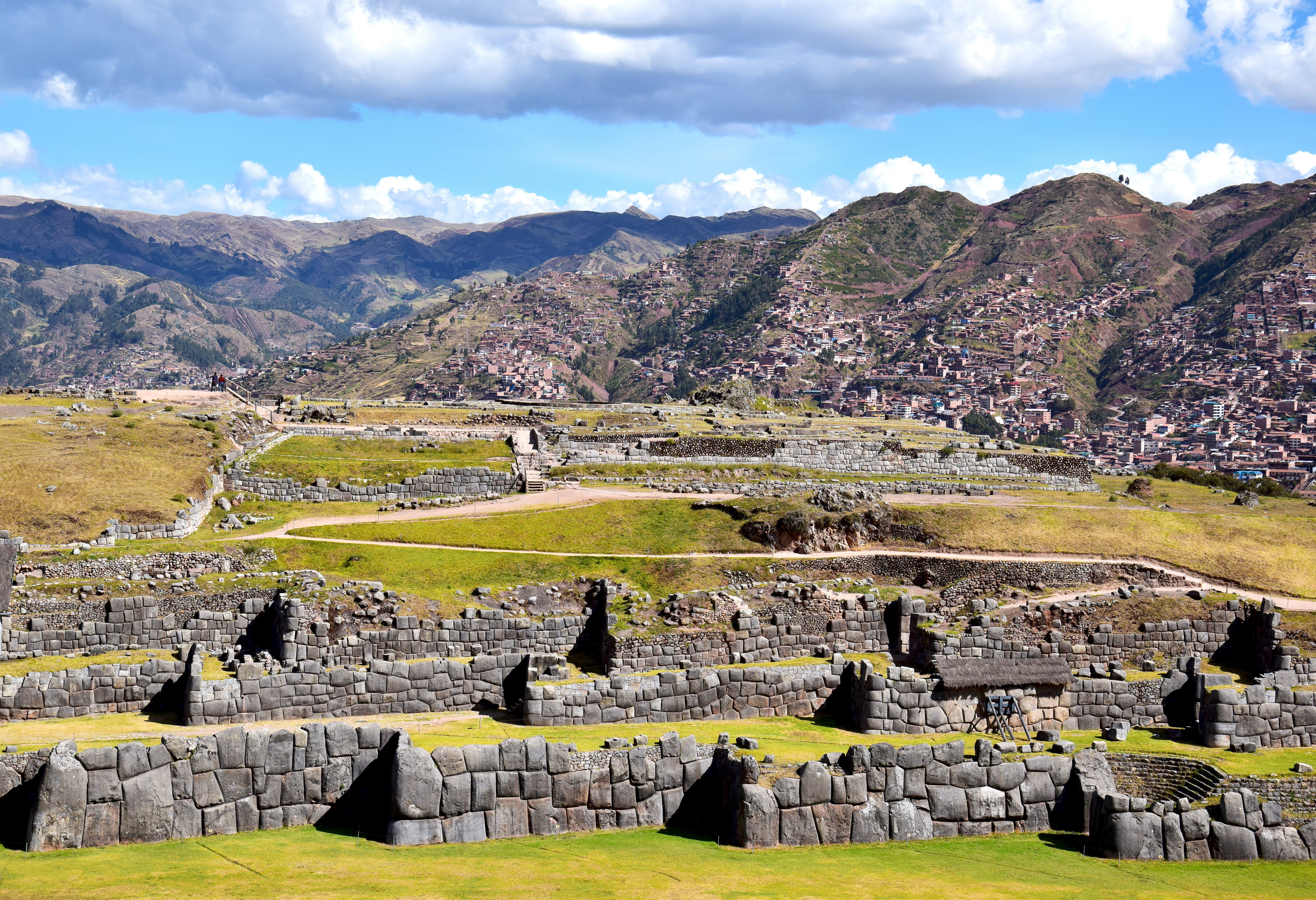 Ruines van Sacsayhuaman nabij Cusco in Peru