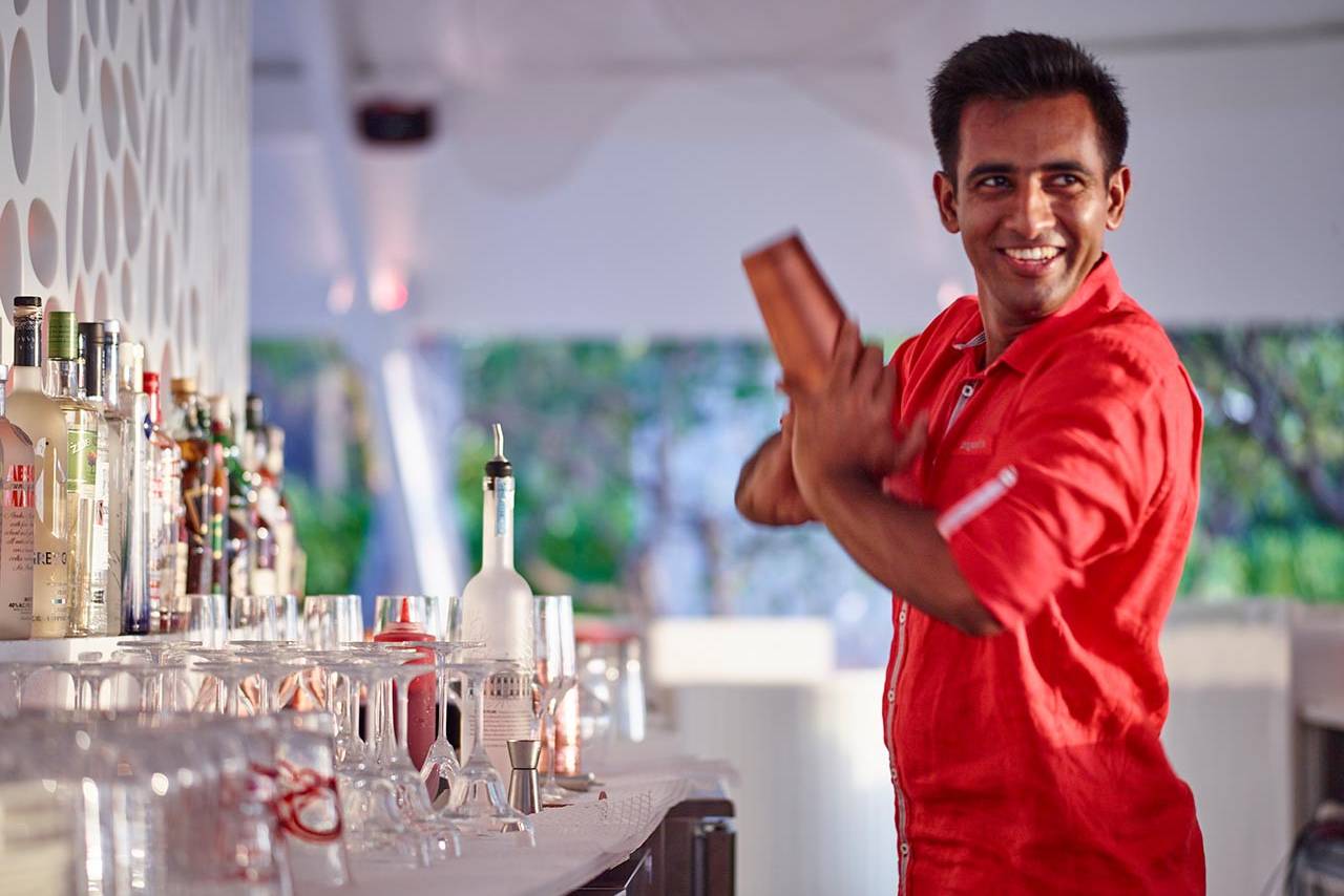 Lux-South Ari Atol bar op de Malediven