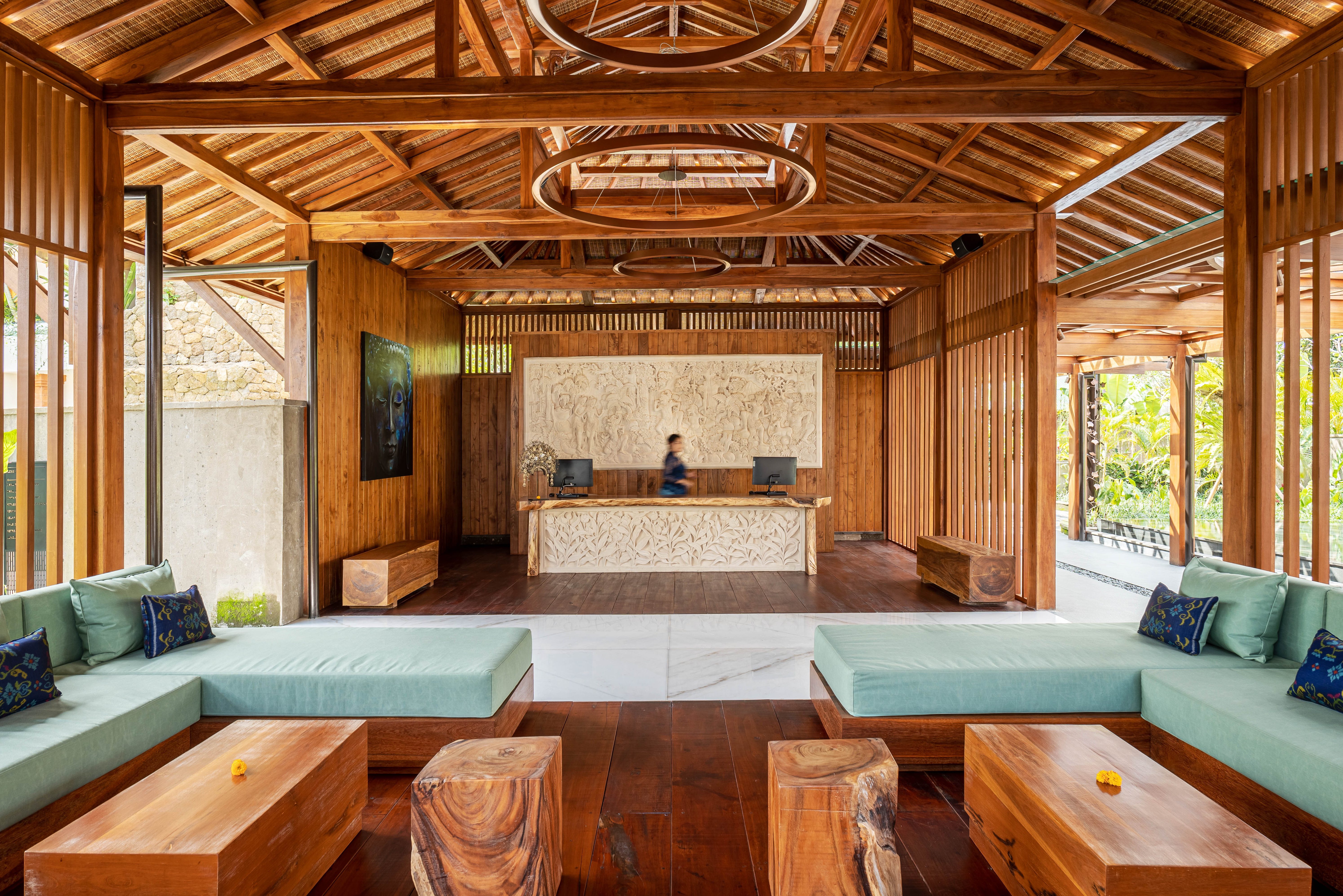 Lobby in het Kappa Senses Ubud op Bali in Indonesie