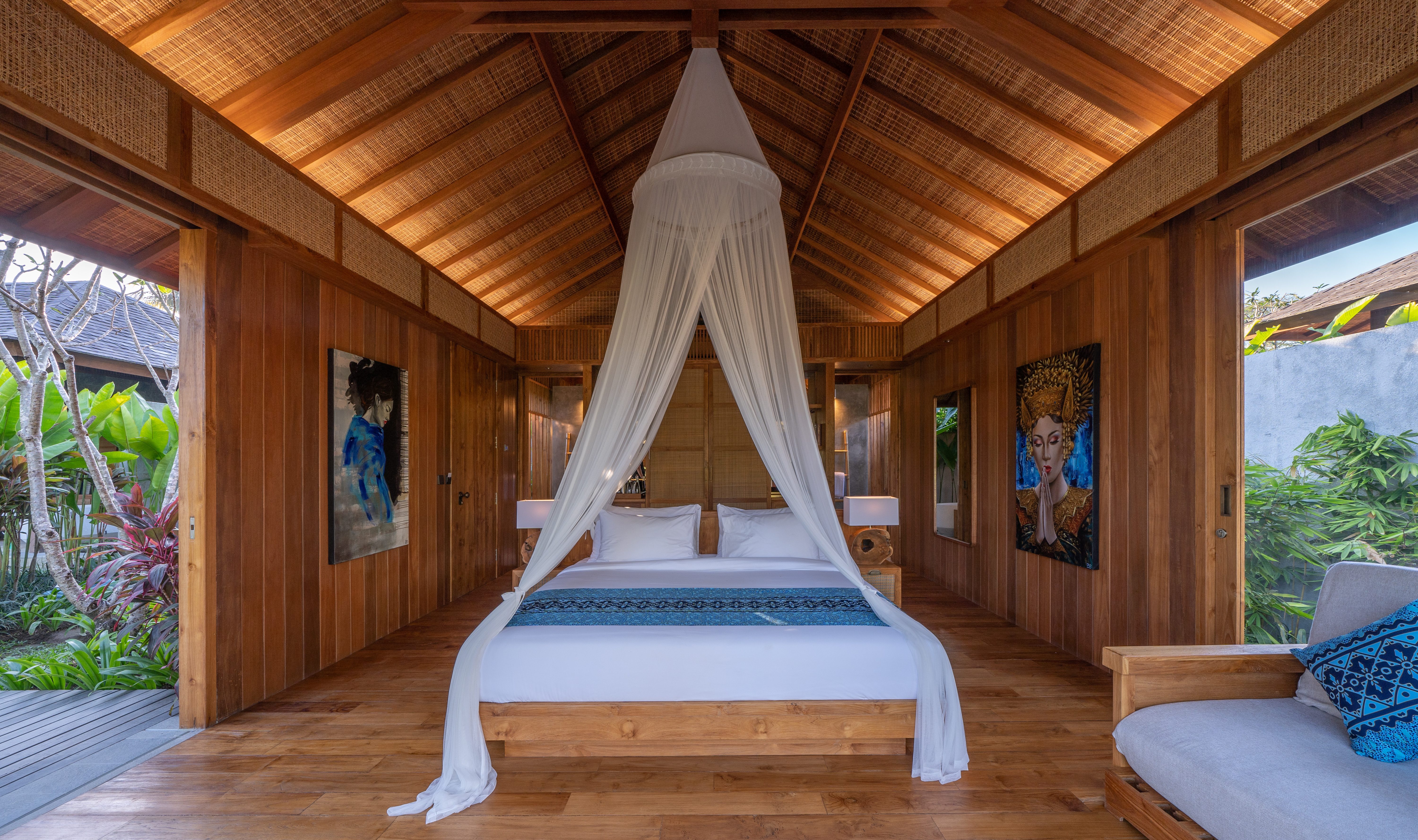 One Bedroom Pool Villa with Rice Field View in het Kappa Senses Ubud op Bali in Indonesie