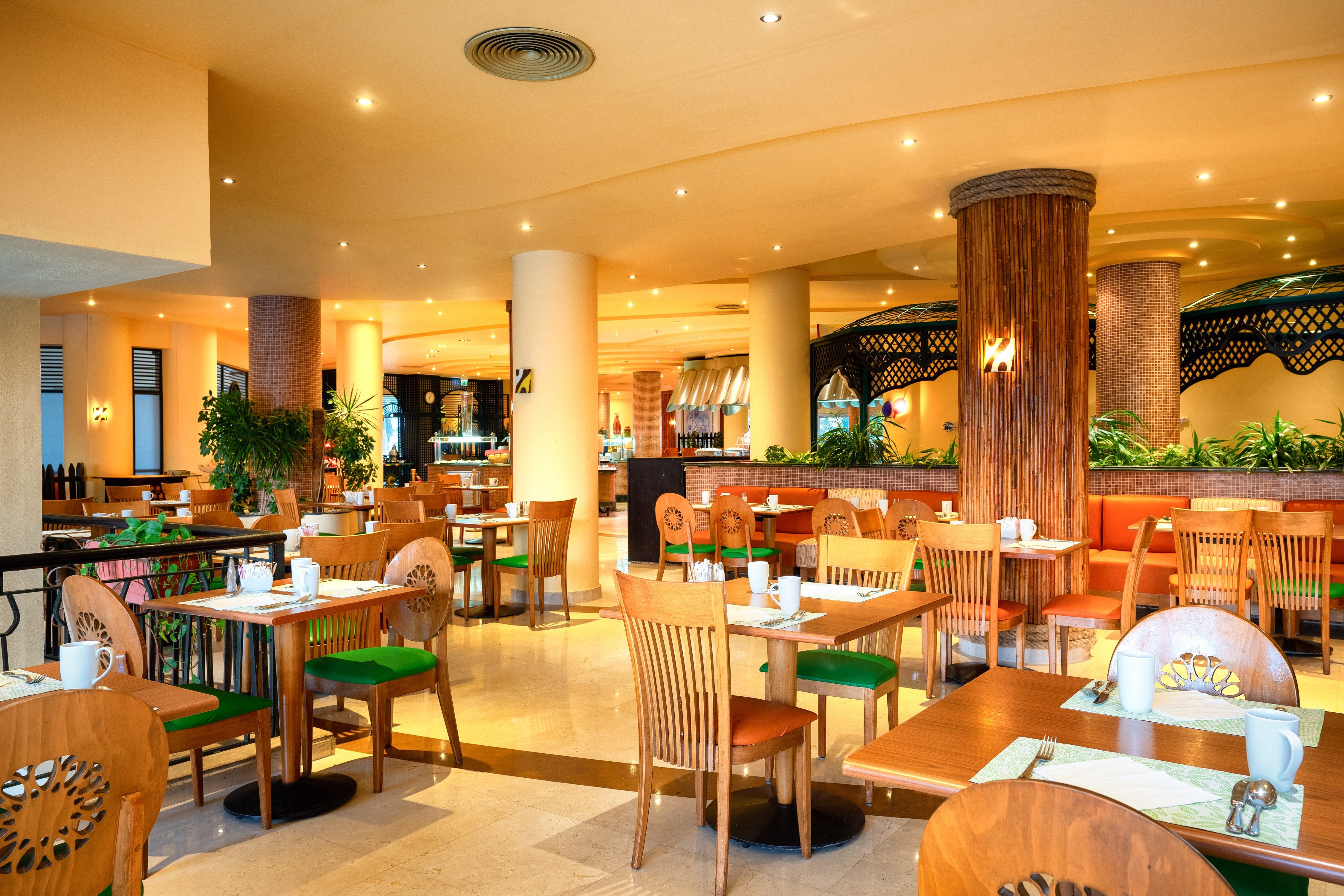 Egypte-Hurghada-Swiss-Inn-Resort-Pebbles-Main-restaurant-2