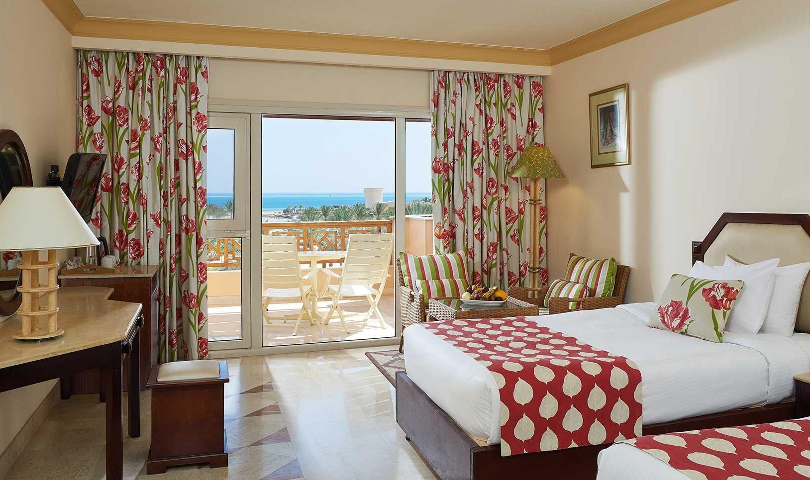 Egypte-Hurghada-Continental-Hotel-Deluxe-room-Seaview