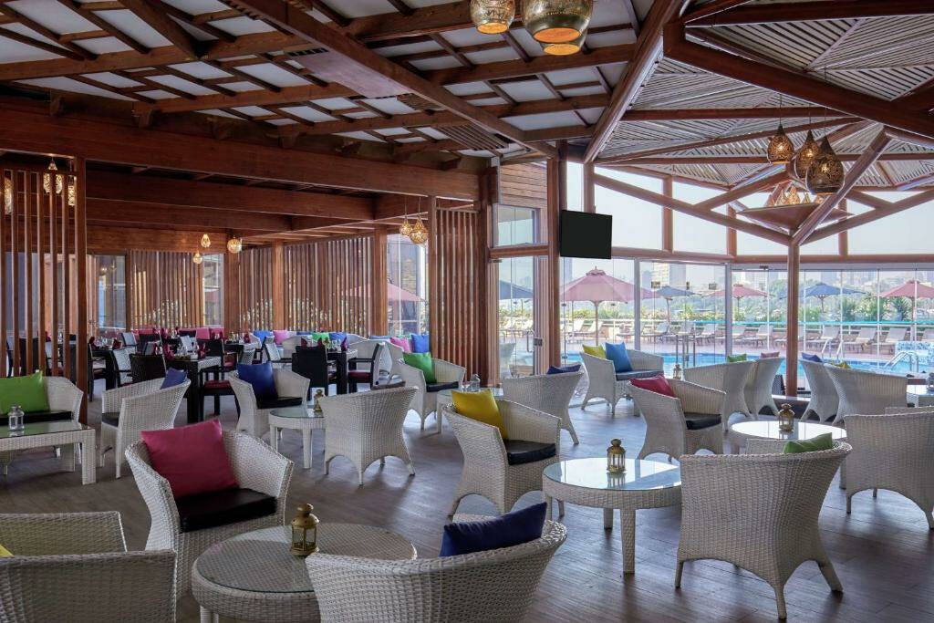 Egypte Cairo Ramses Hilton Hotel Restaurant