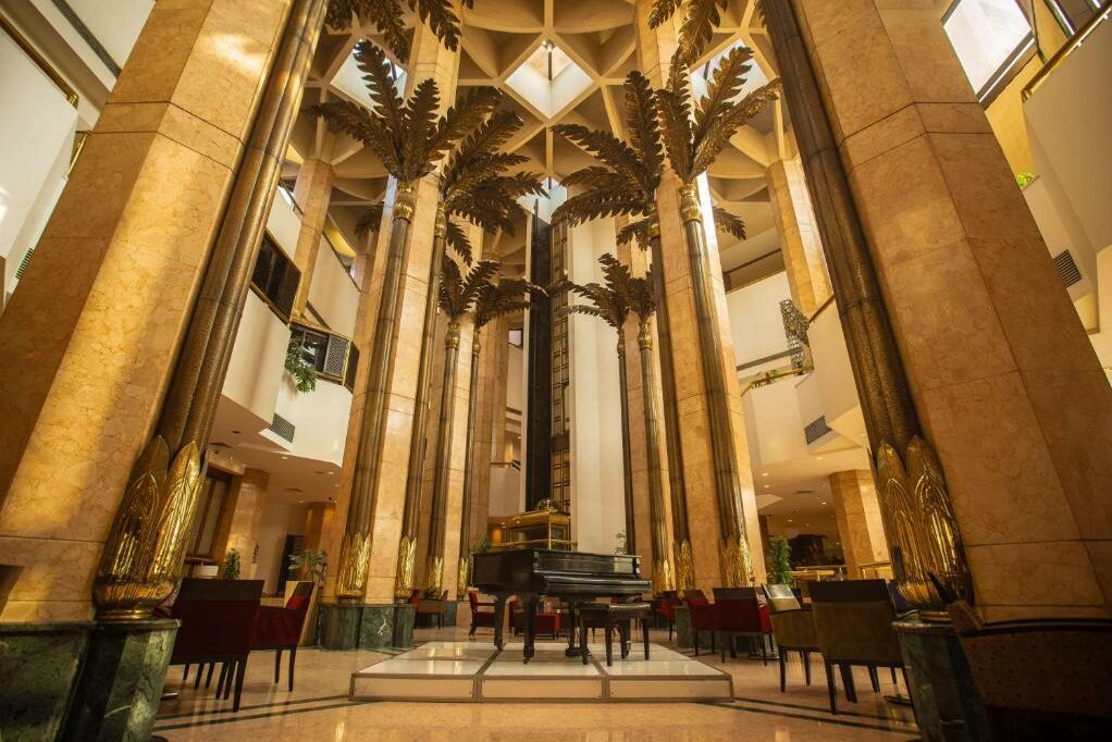 Egypte Cairo Ramses Hilton Hotel Lobby