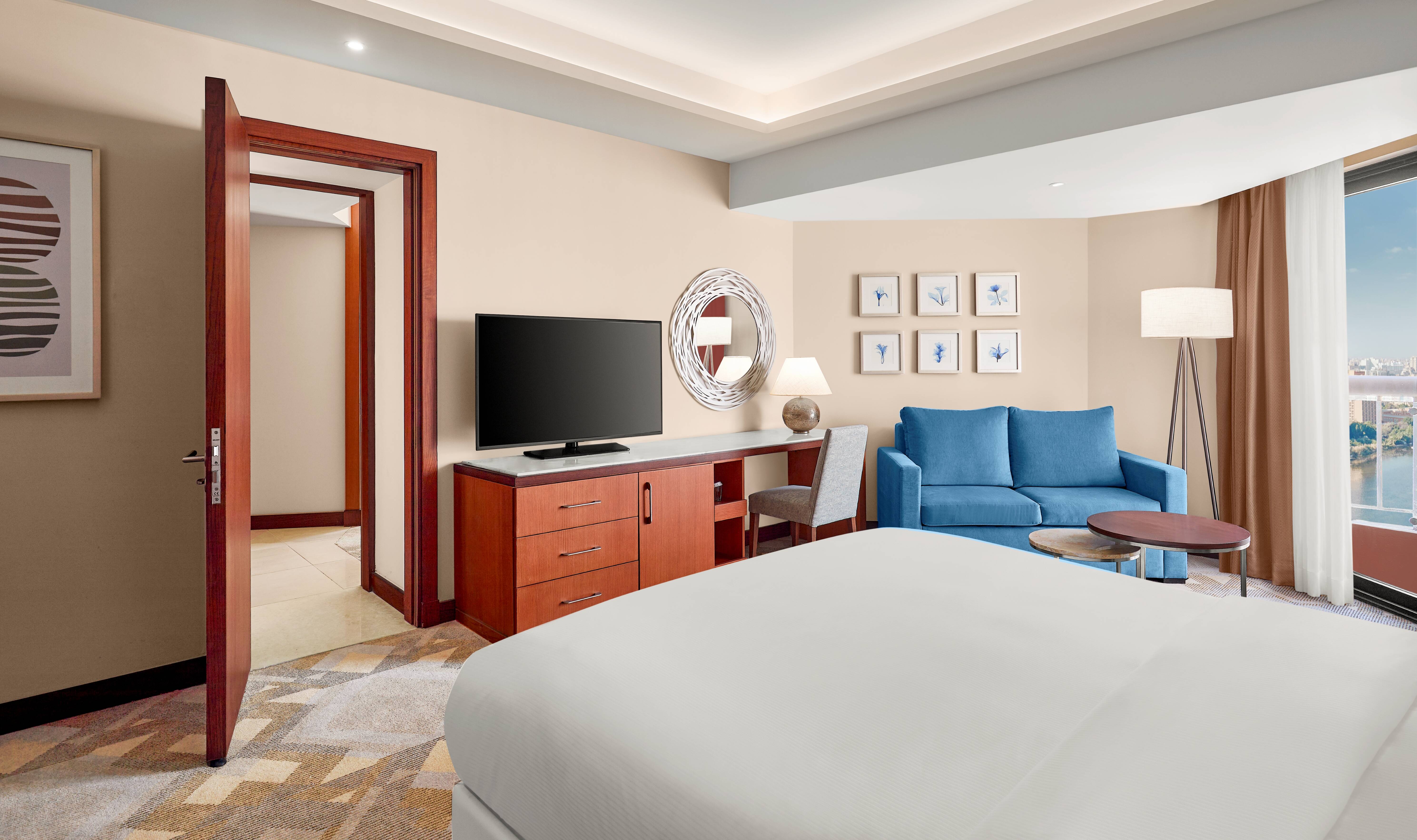 Egypte Cairo Ramses Hilton Hotel Corner Connecting Family Kamer Nile View