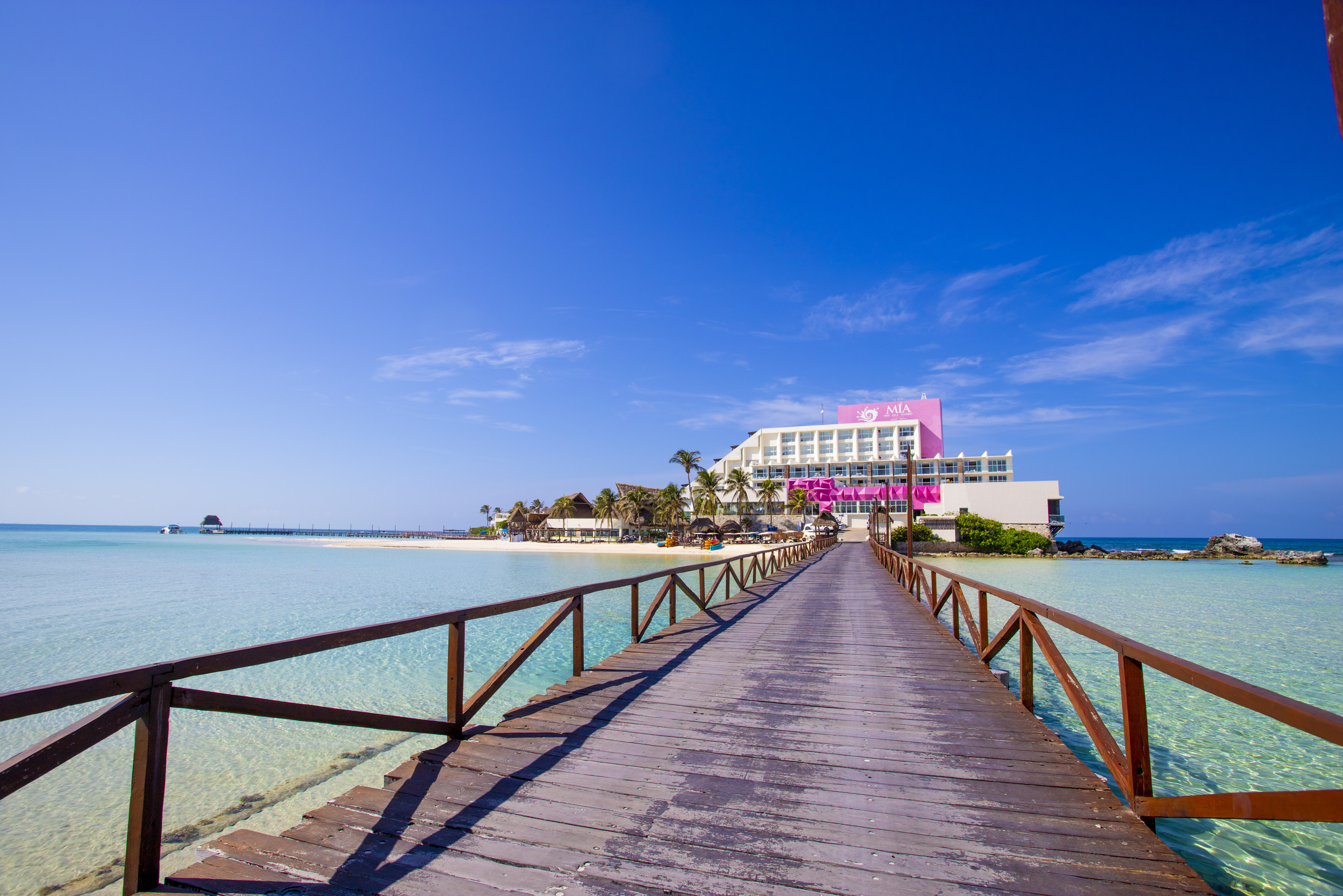 Mexico Isla Mujeres Mia Reef Resort jetty