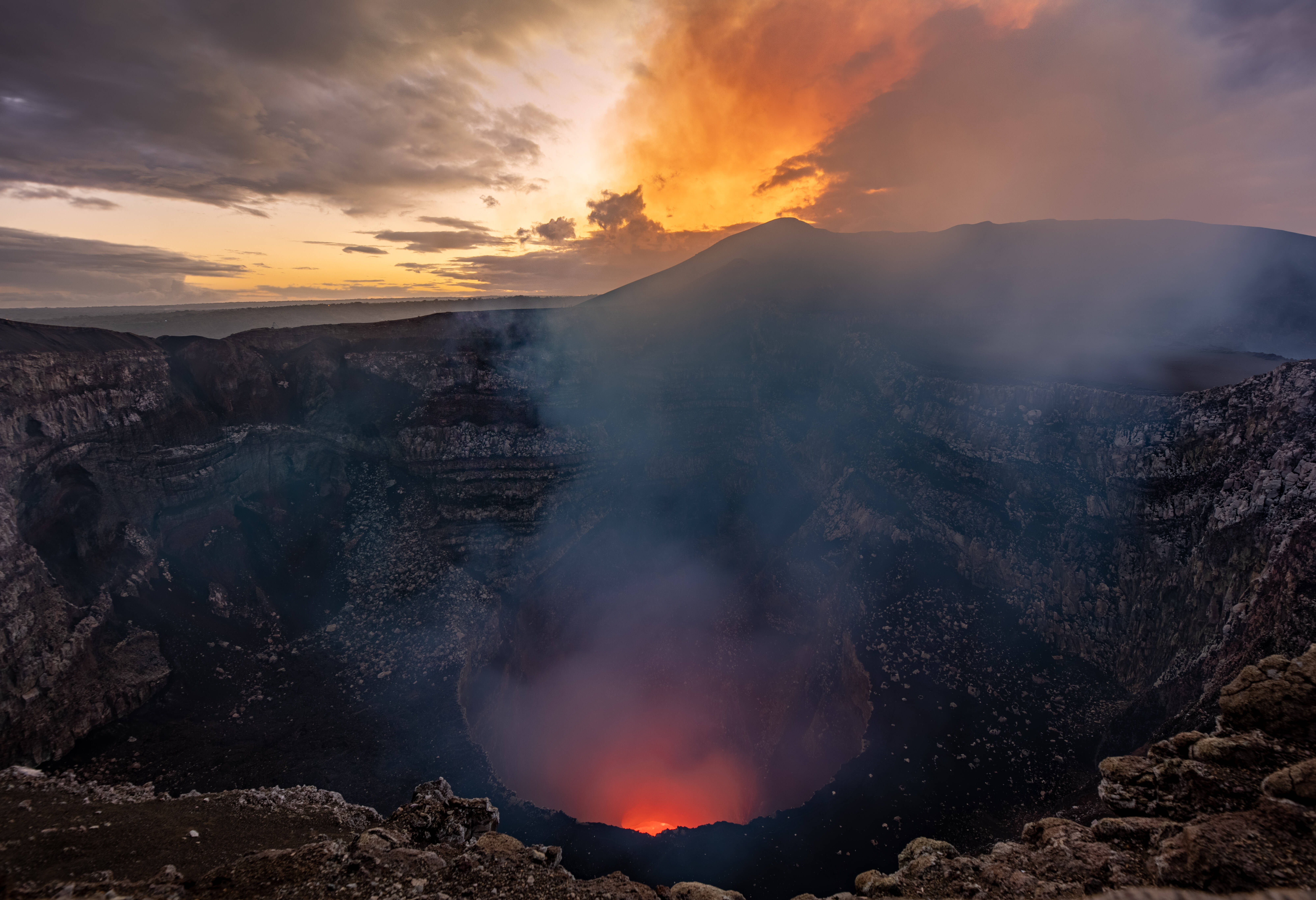 Nicaragua-Granada-Masaya-Volcano-National-Park-mouth-of-hell