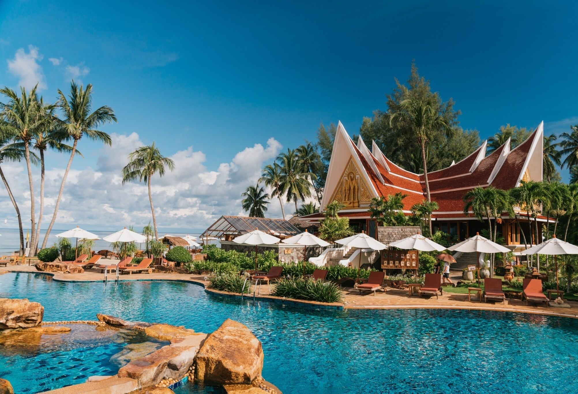 Thailand Koh Chang Santhiya Tree Resort Zwembad