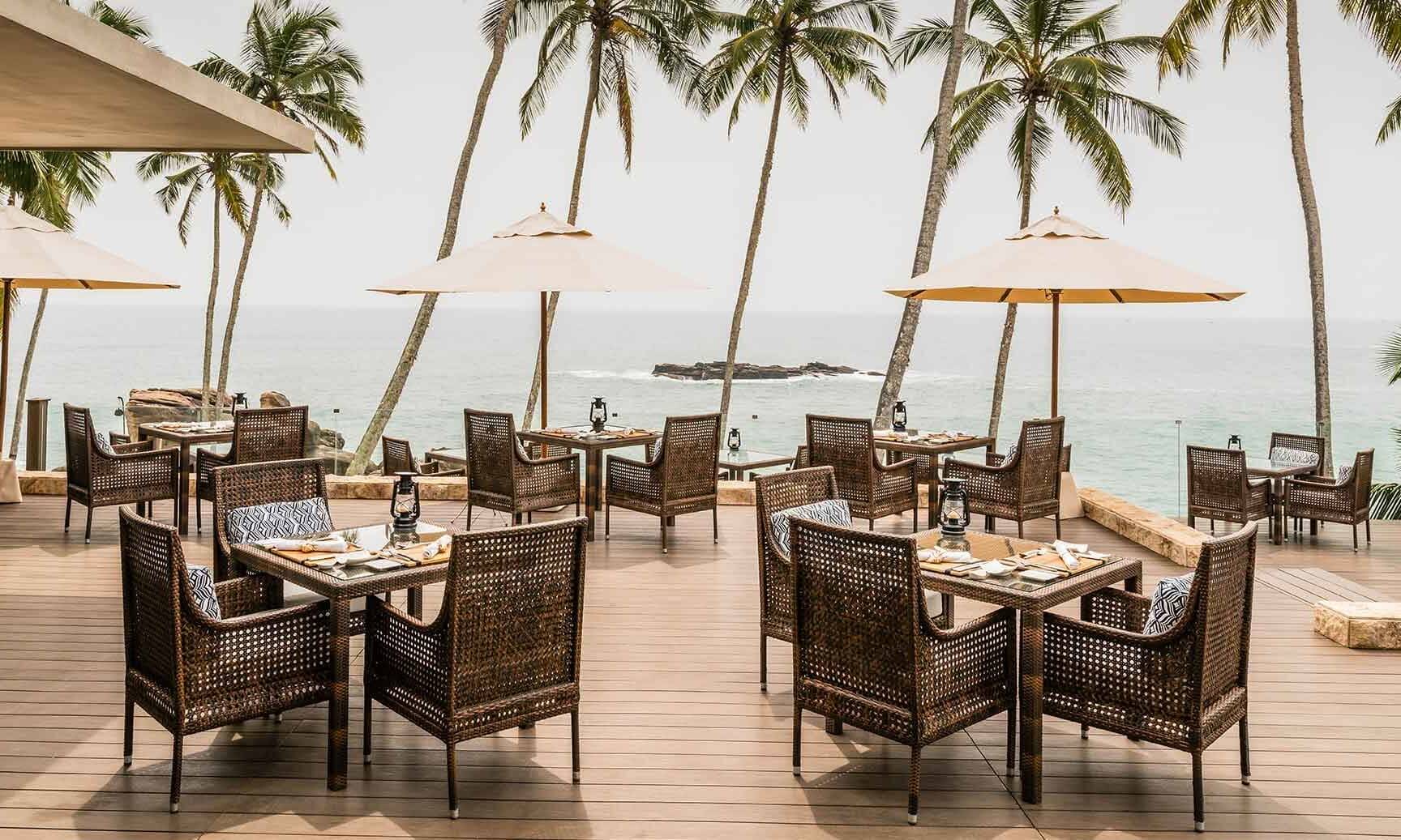 Sri-Lanka-Tangelle-Anantara-Peace-Haven-Resort-il_mare_restaurant