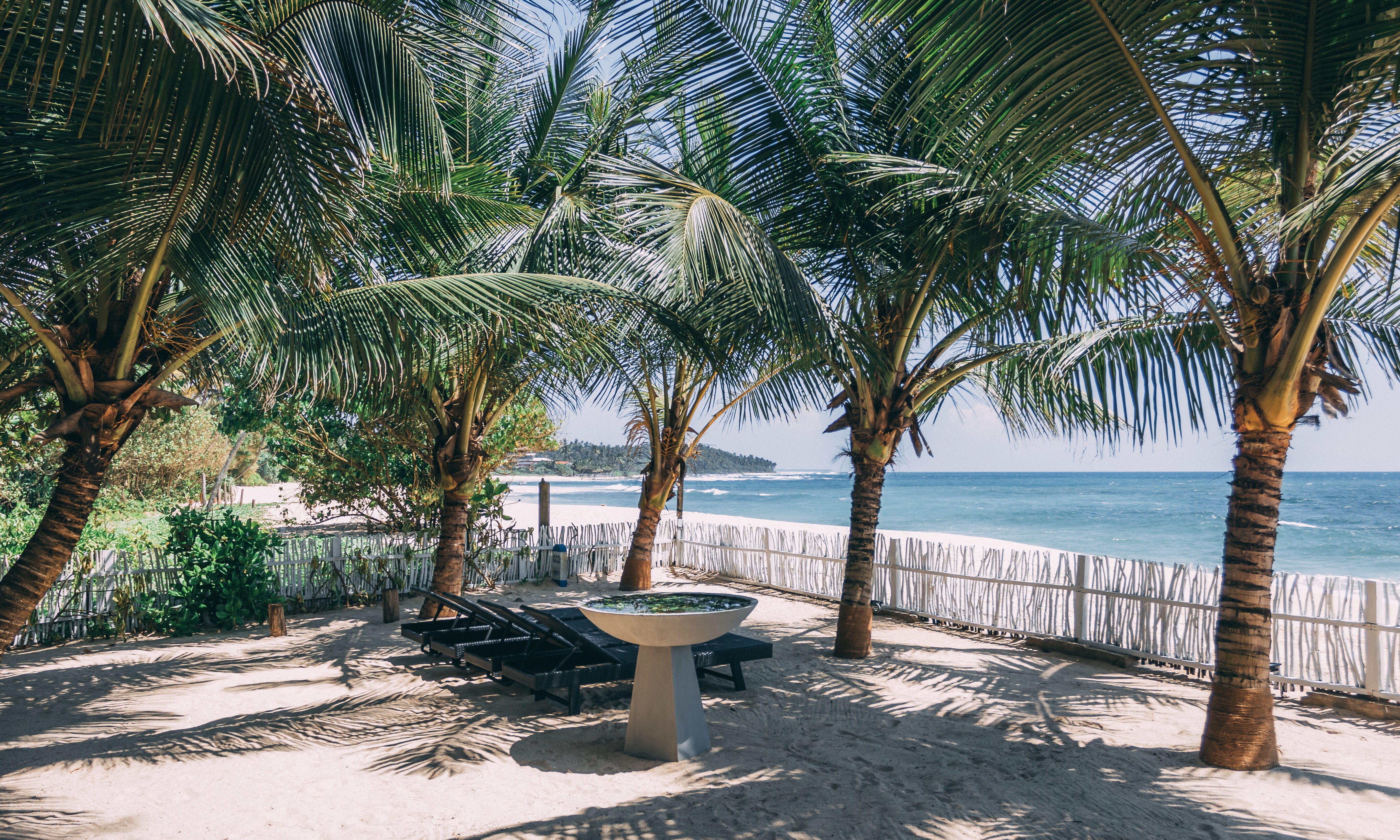 Sri-Lanka-Mirissa-Lantern-Boutique-Hotel-Strand