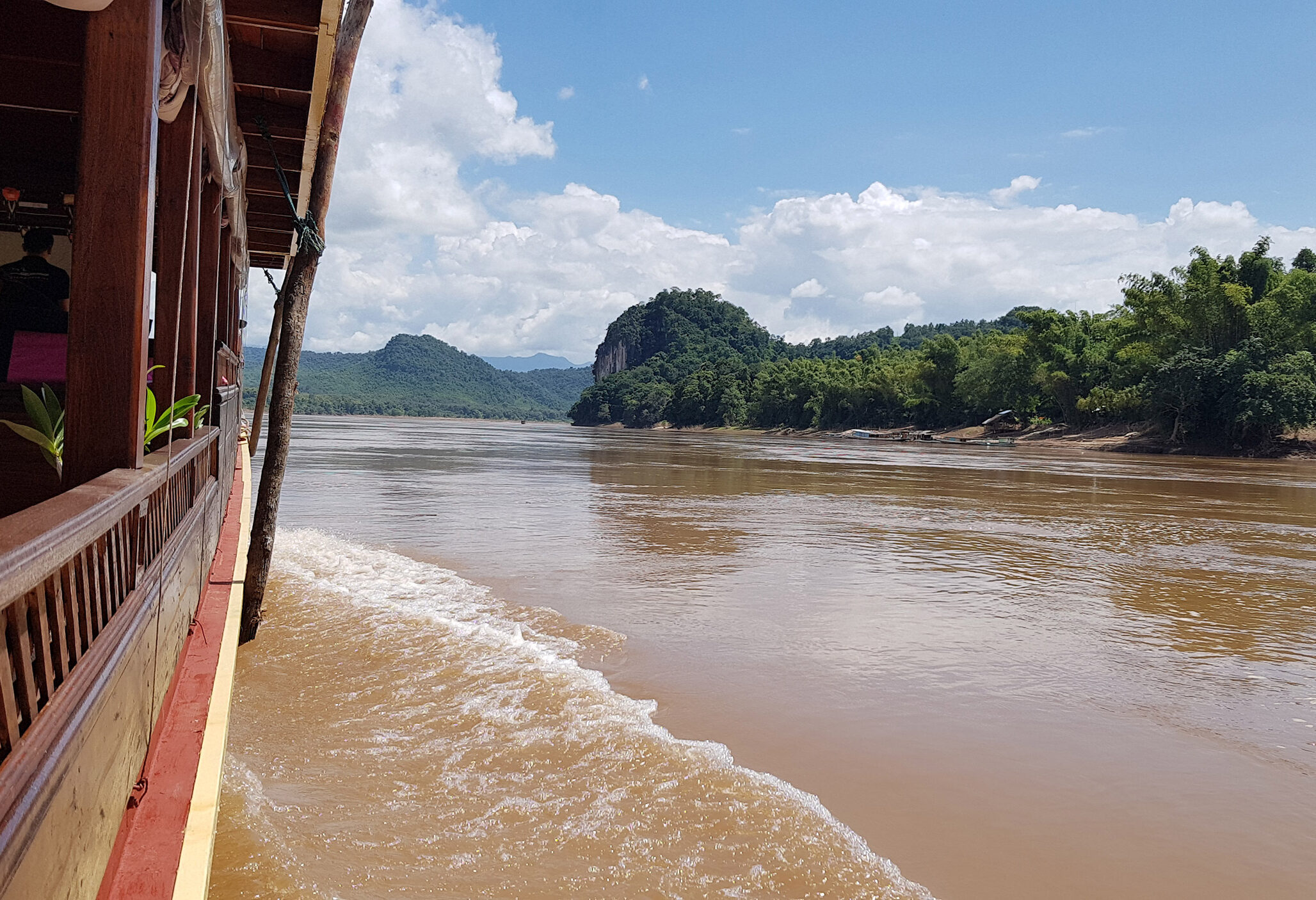 Natuur en lokale leven aan de oevers van de Mekong tijdens de Shompoo Cruise in Laos