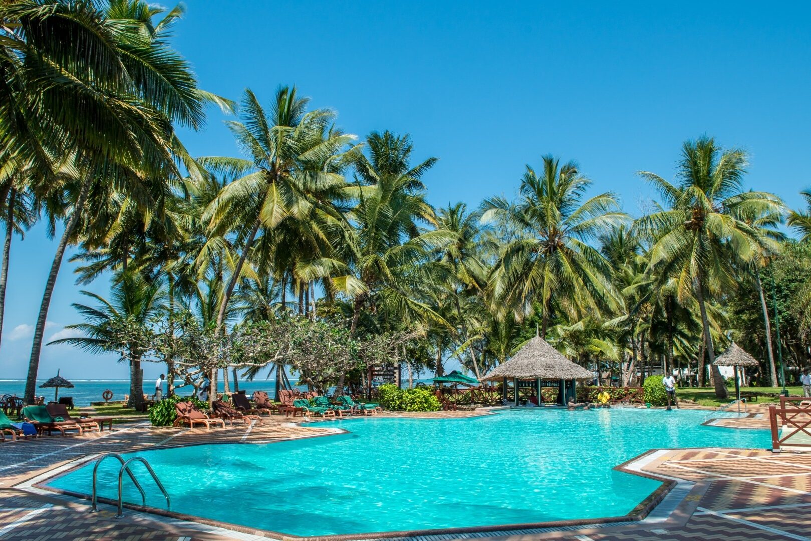Kenia Mombasa Shanzu Serena Beach Resort & Spa Zwembad