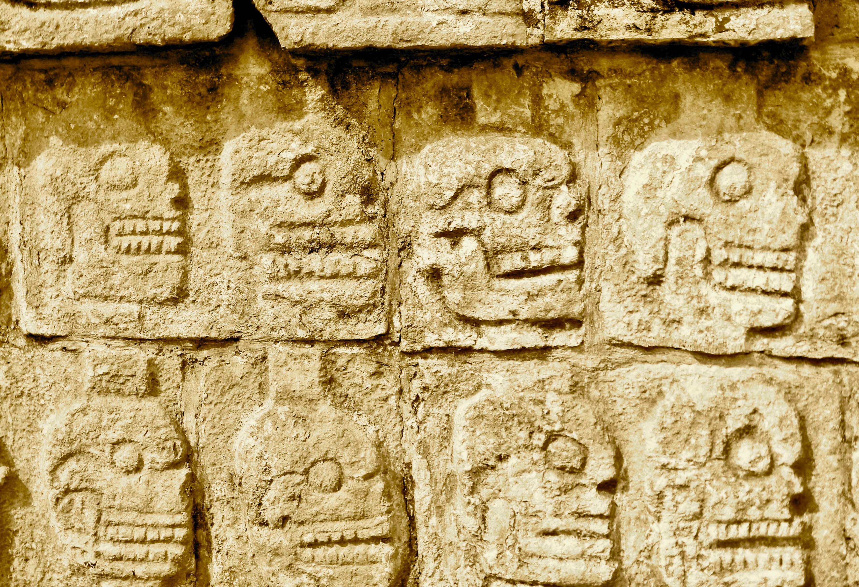 Muur detail bij Chichen Itza