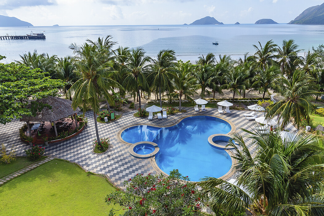Vietnam Con Dao Resort Zwembad Tuin