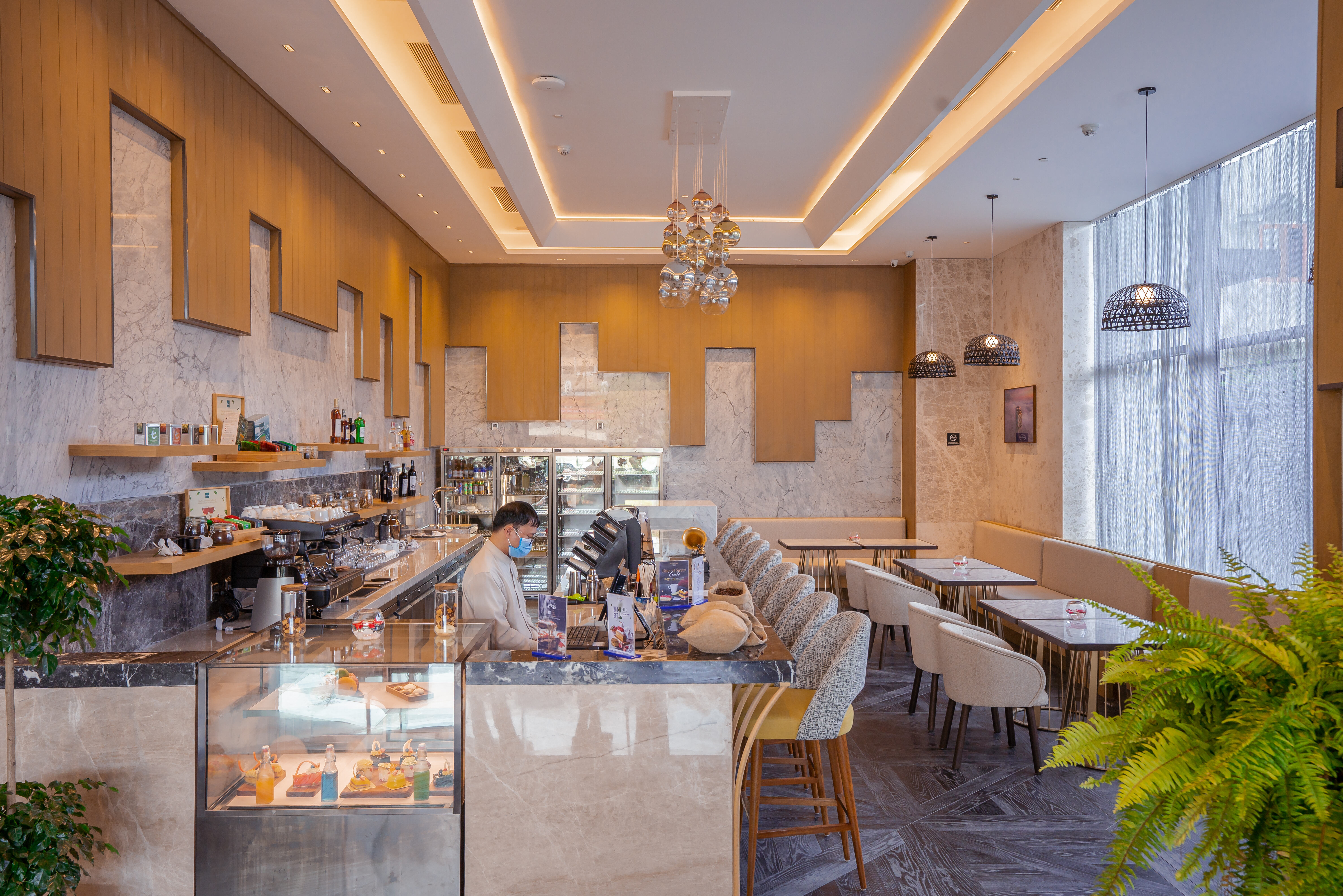 Vietnam Quy Nhom Grand Hyams Hotel Lobby Bar