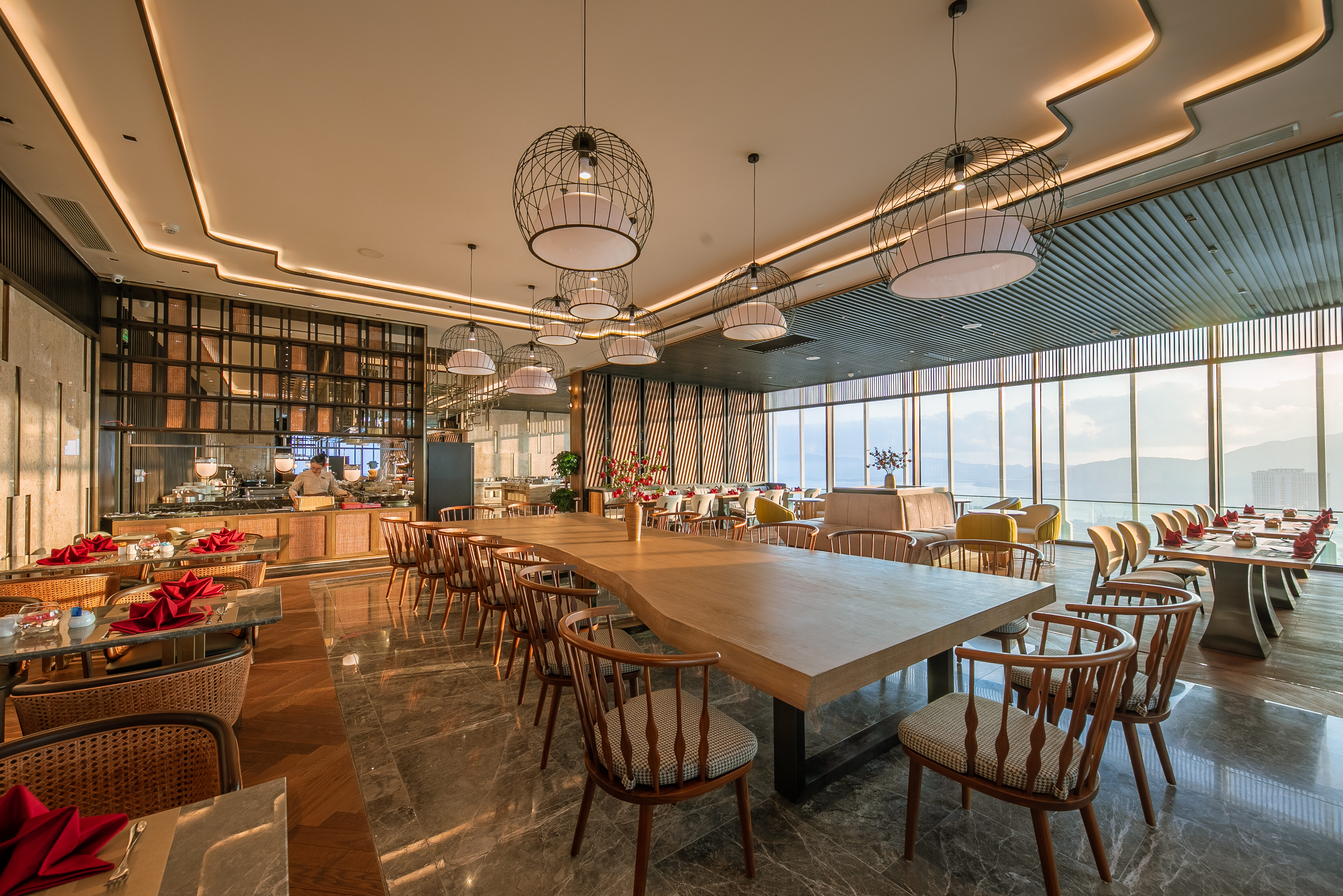 Vietnam Quy Nhom Grand Hyams Hotel Restaurant