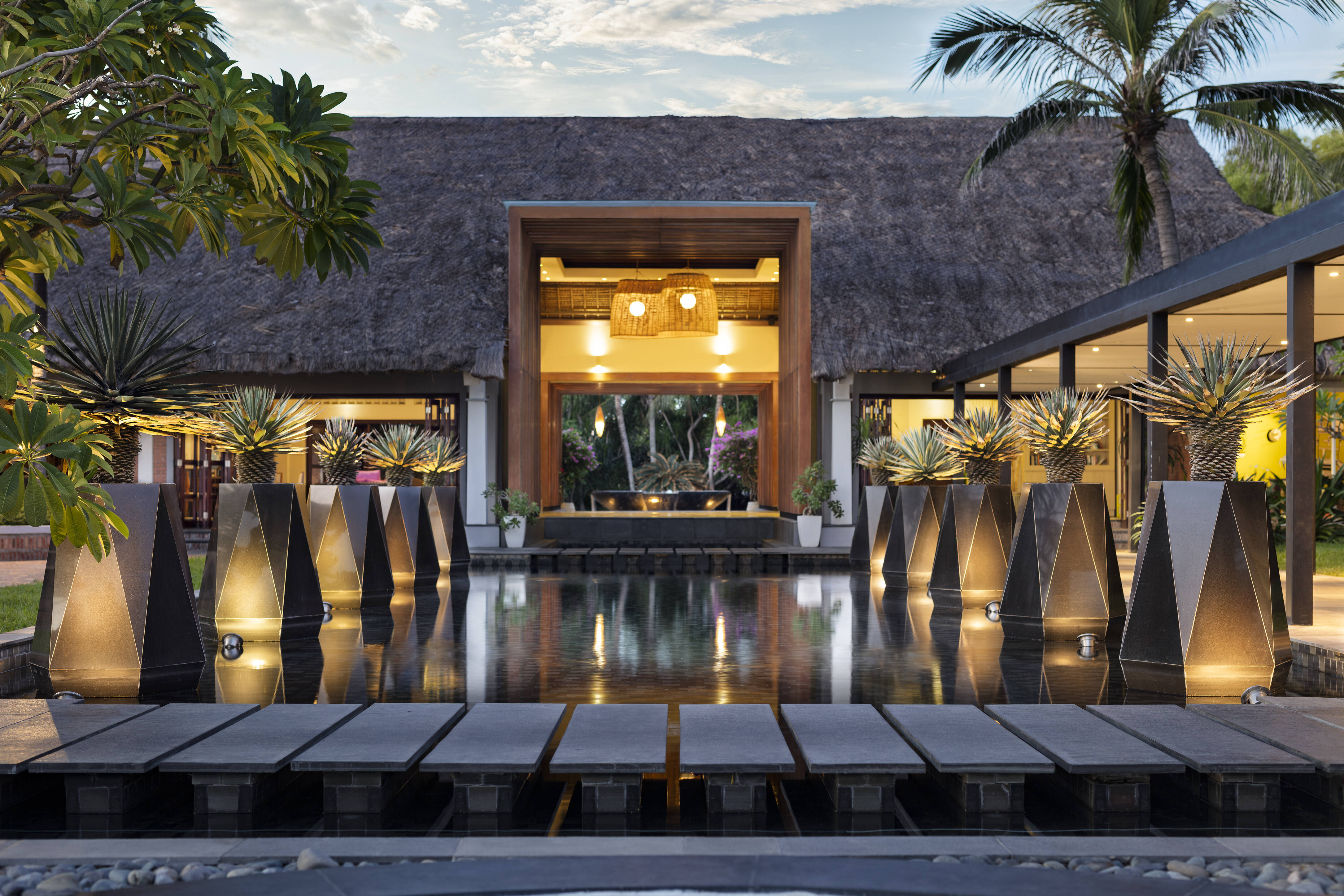 Vietnam Avani Quy Nhon Resort Lobby