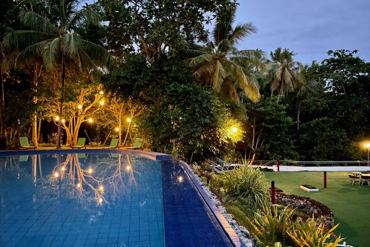 Filipijnen Bohol Anda Amun Ini Zwembad