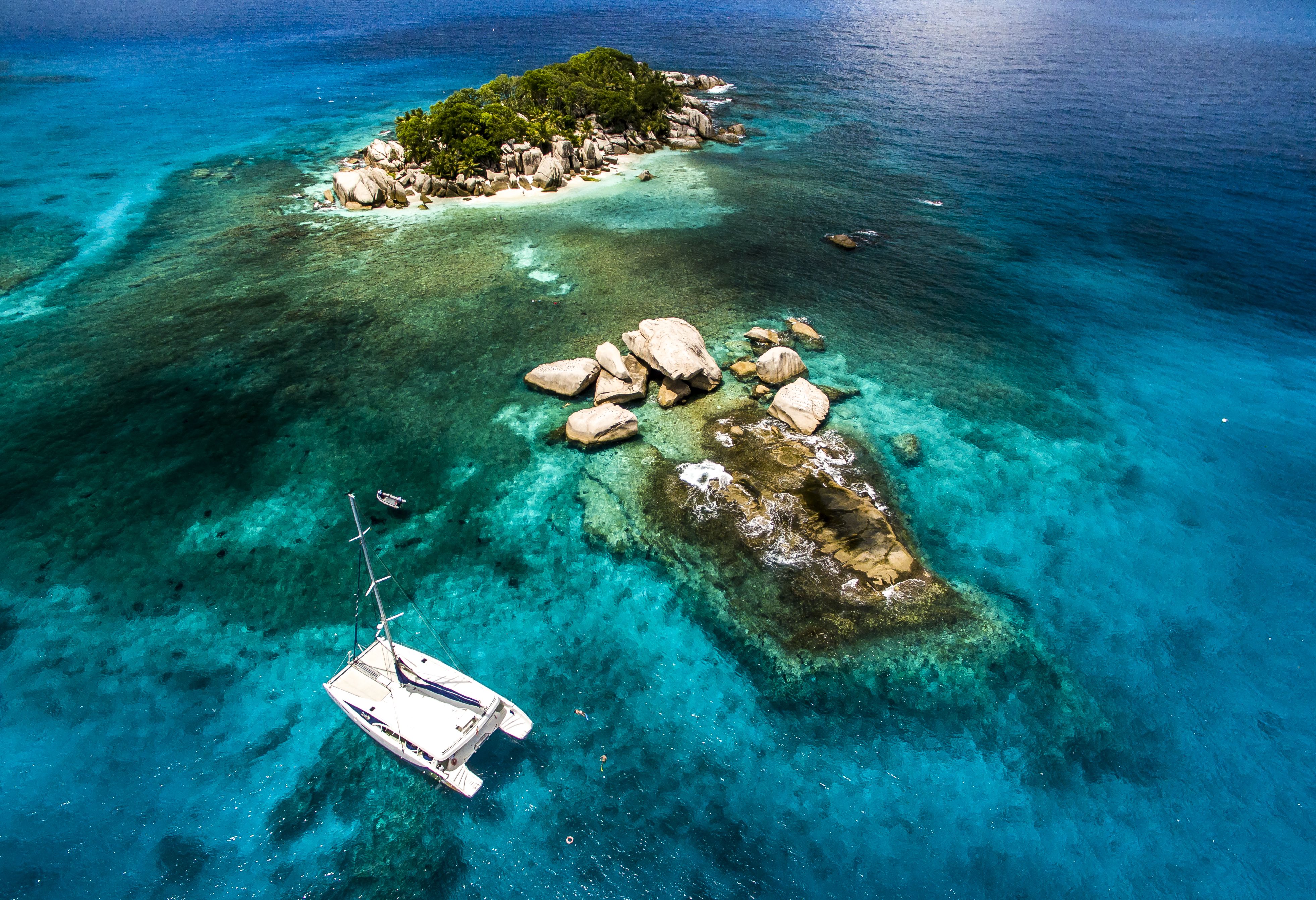 Seychelles La Digue Domaine De Lorangeraie Catamaran
