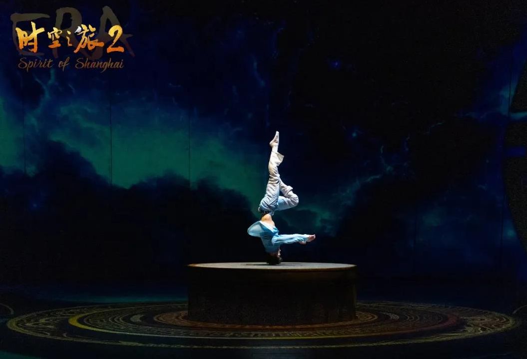 China Shanghai Acrobaten Show Spirit of Shanghai