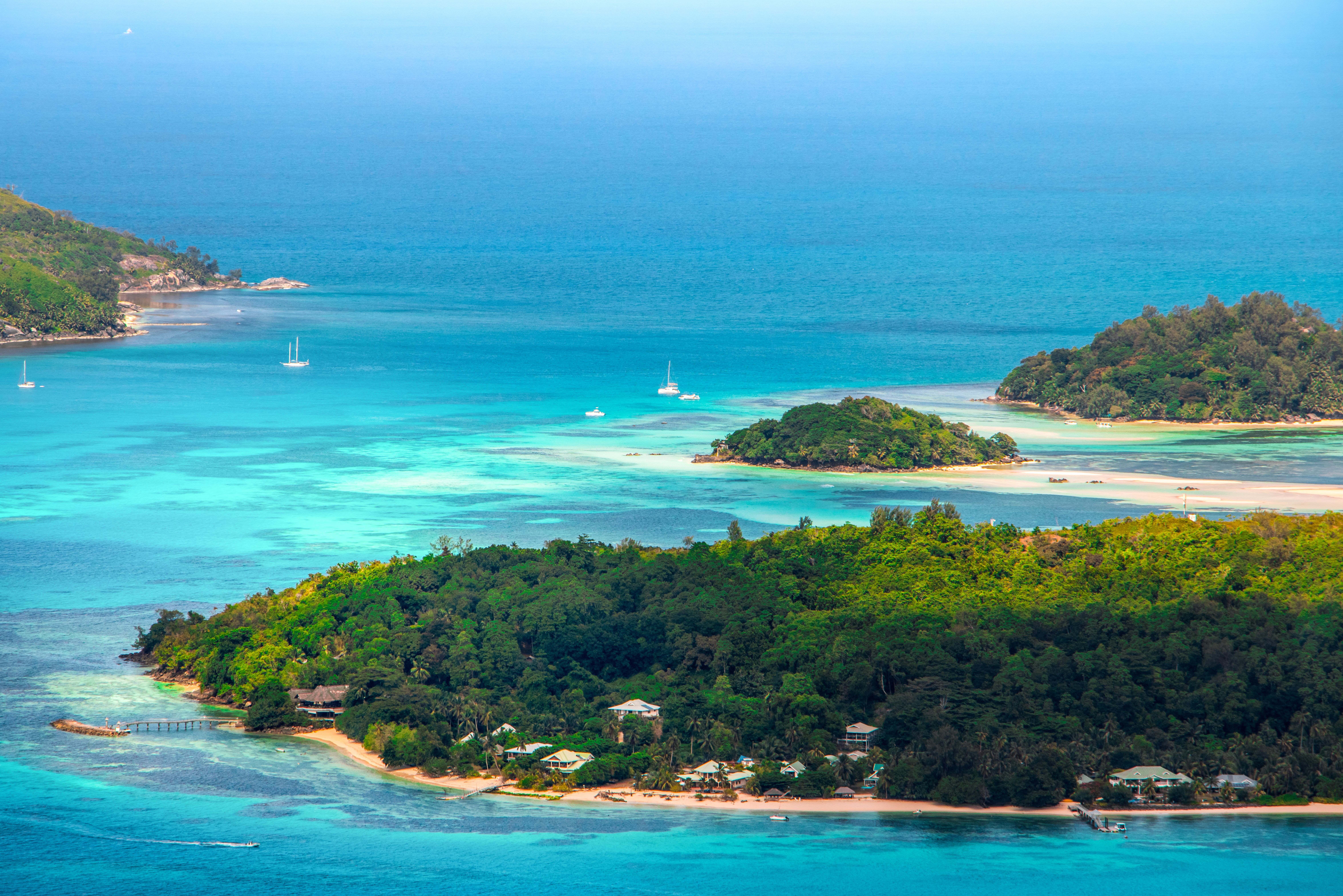 Seychellen Mahe Uitzicht op Cerf Island
