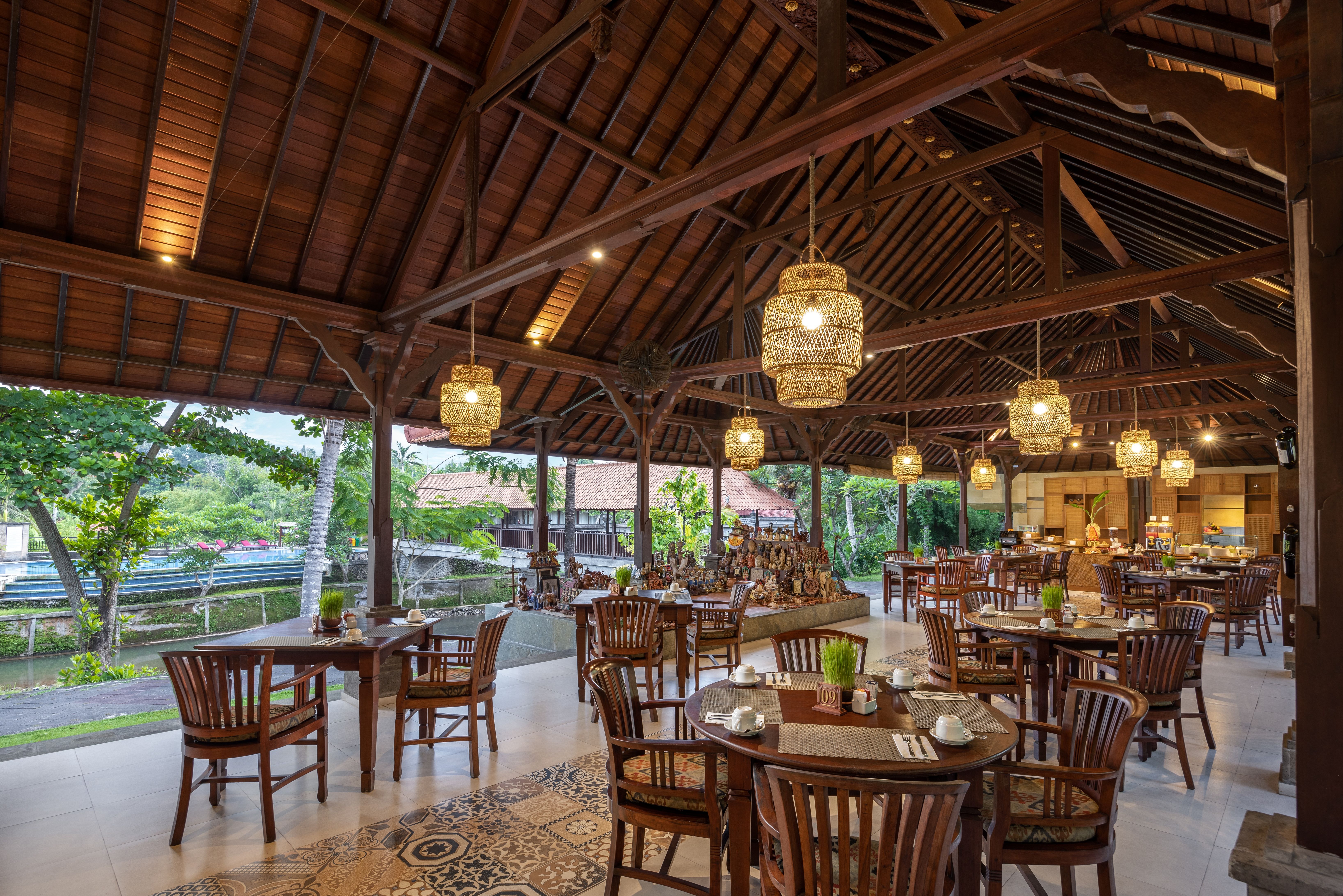 Nasi Bali restaurant in het Santi Mandala in regio Ubud op Bali