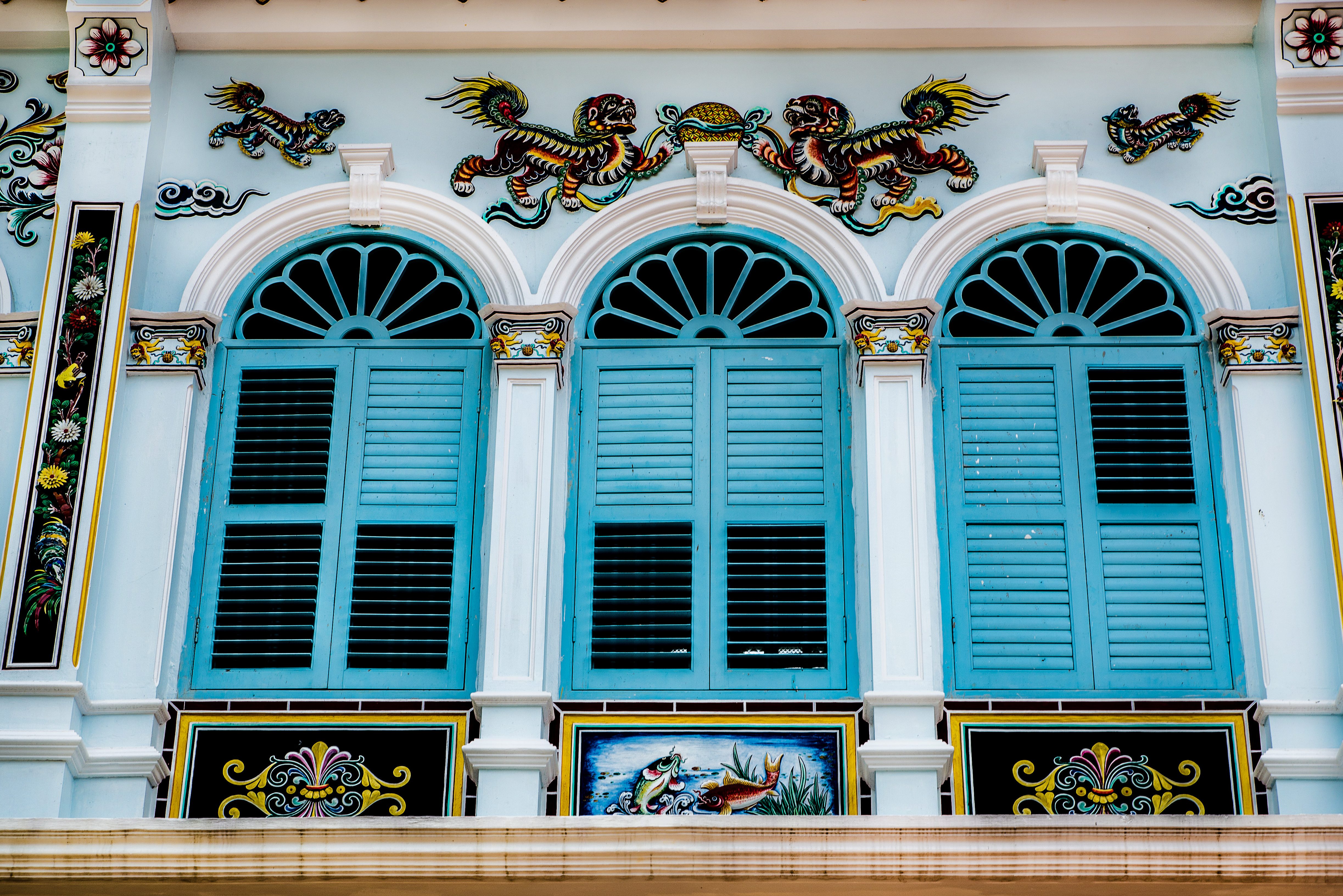 Facade van Sino-Portugees gebouw in Phuket Old Town in Thailand