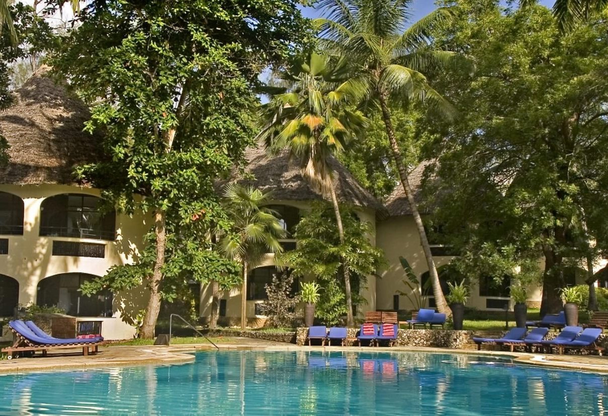 Kenia-Bamburi-Beach-Severin-Sea-Lodge-Kisima-zwembad