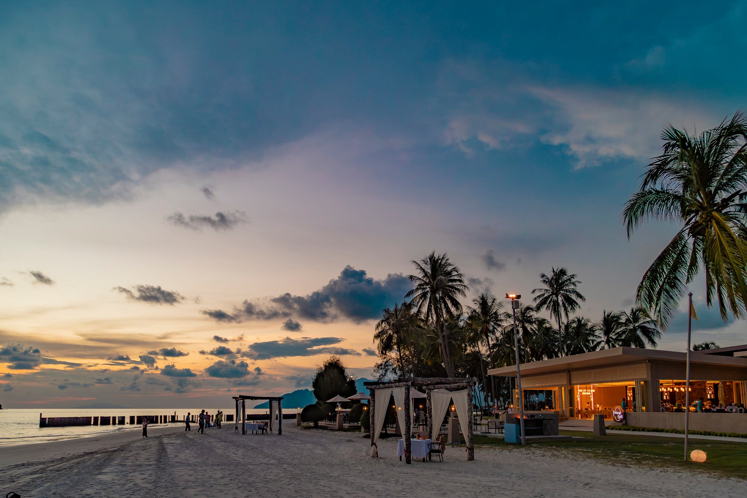 Maleisie Langkawi Pelangi Beach Resort Strand