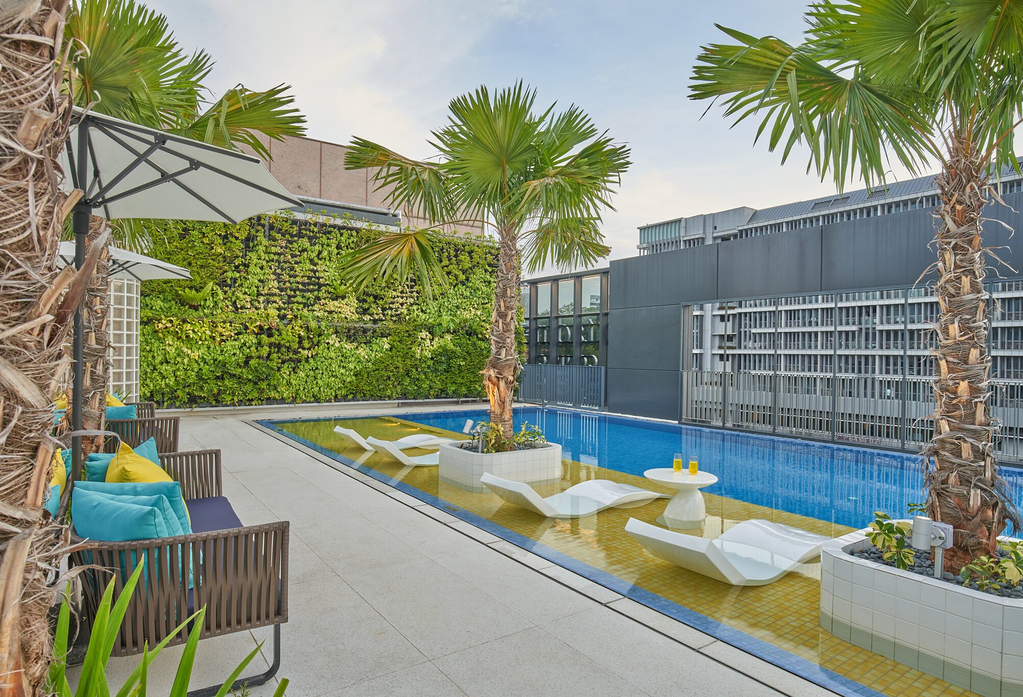 Rooftop zwembad Citadines Connect City Centre