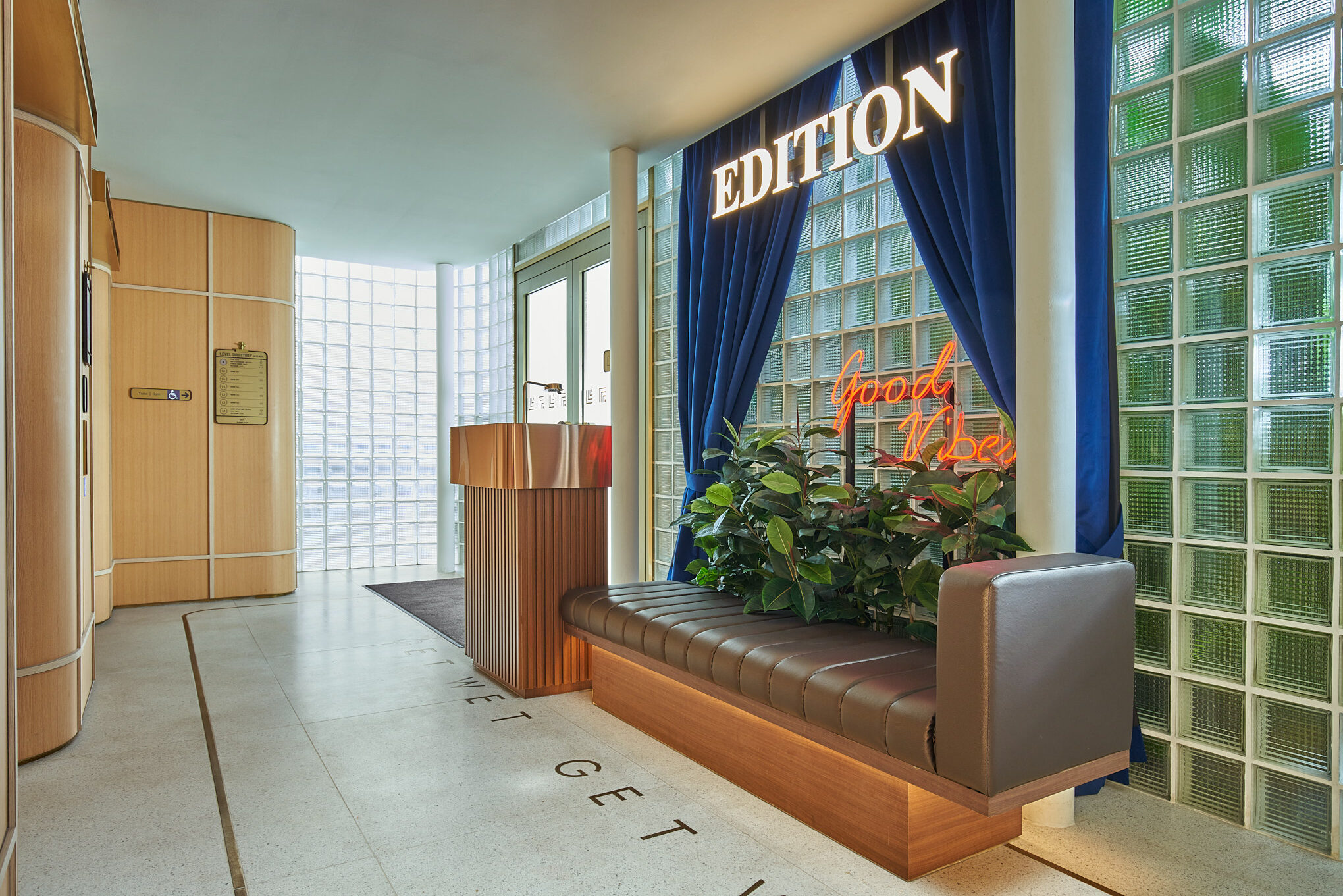 Entree Restaurant en zwembad Citadines Connect City Centre