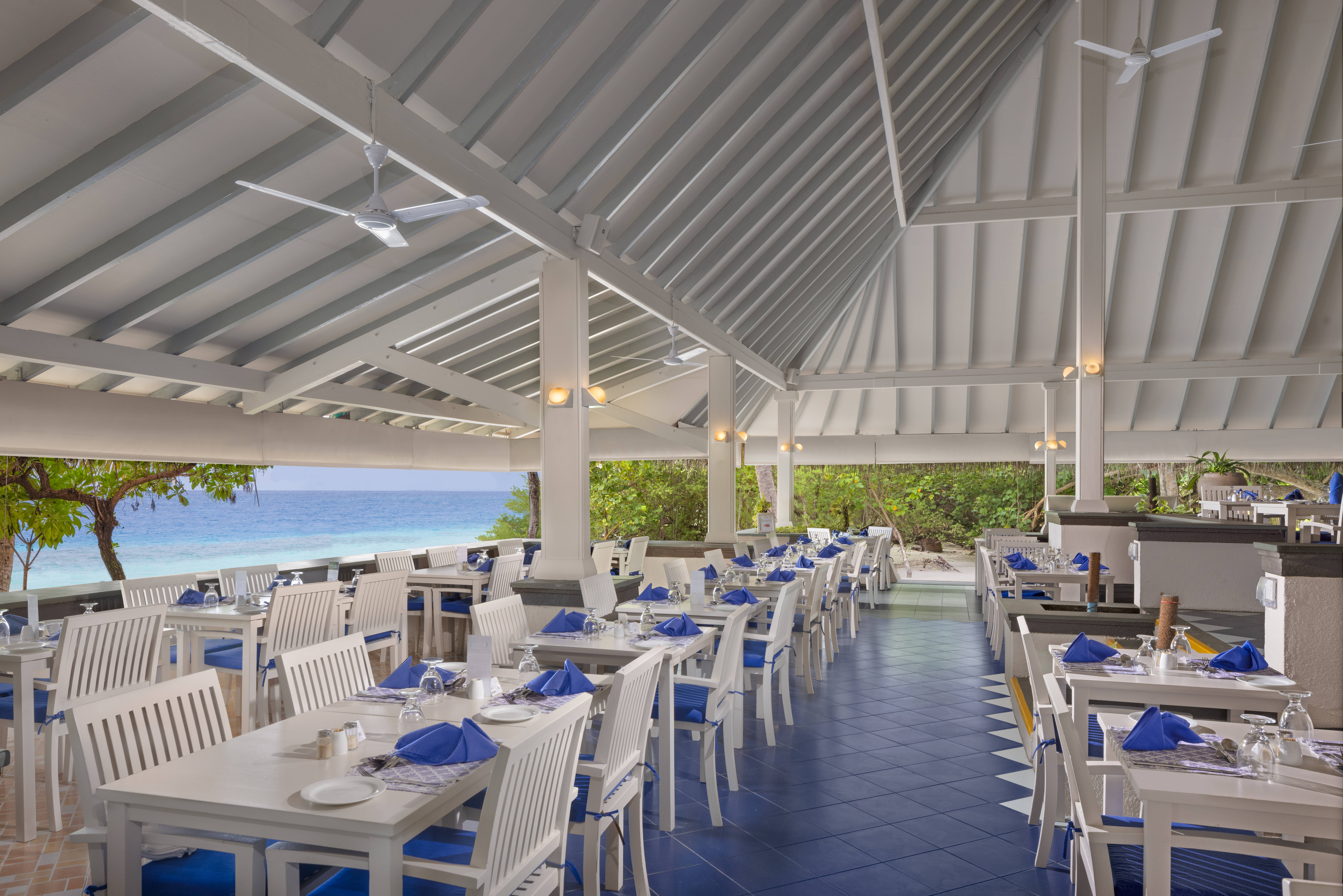 Malediven Adaaran Club Rannalhi Restaurant