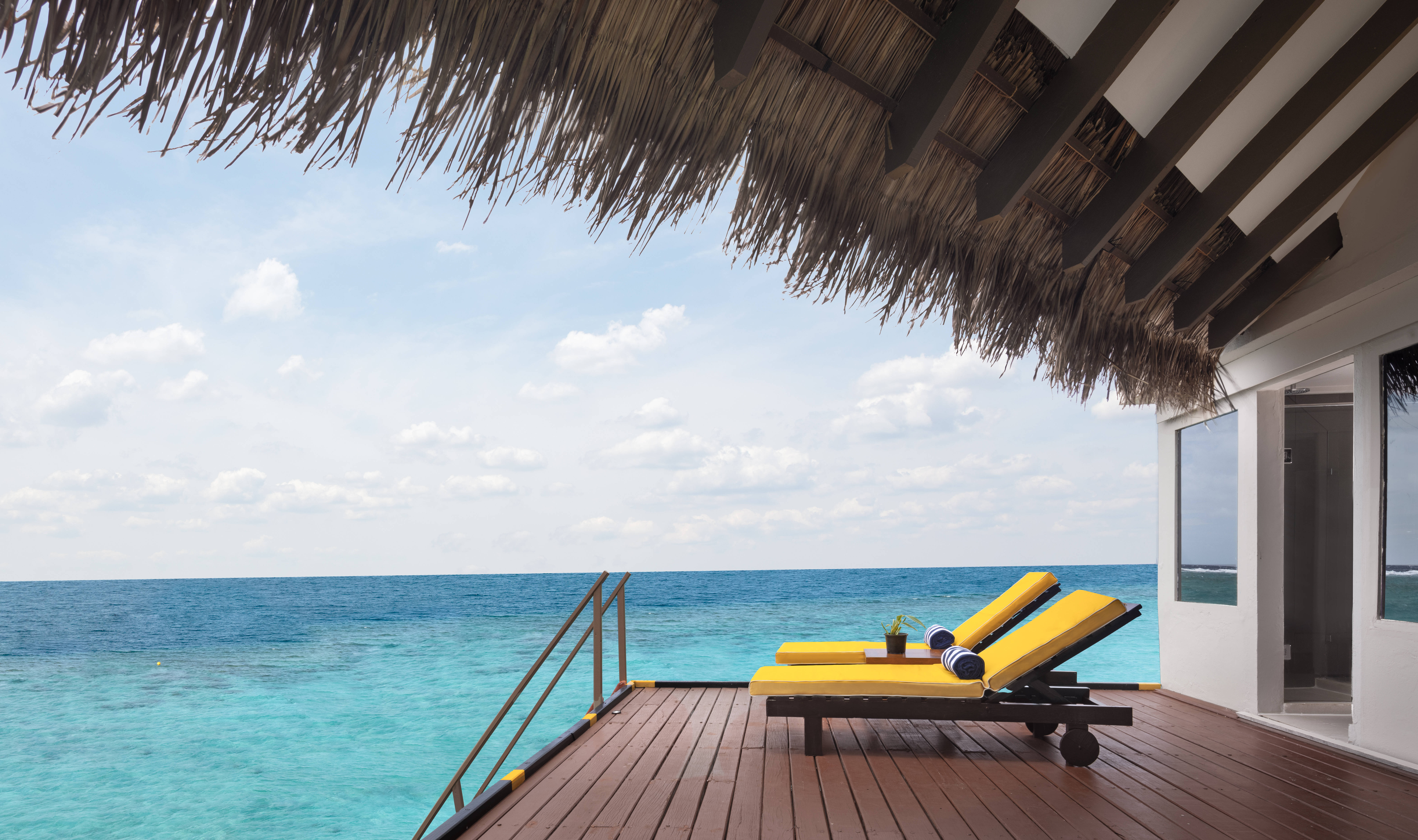 Malediven Adaaran Club Rannalhi Water Villa