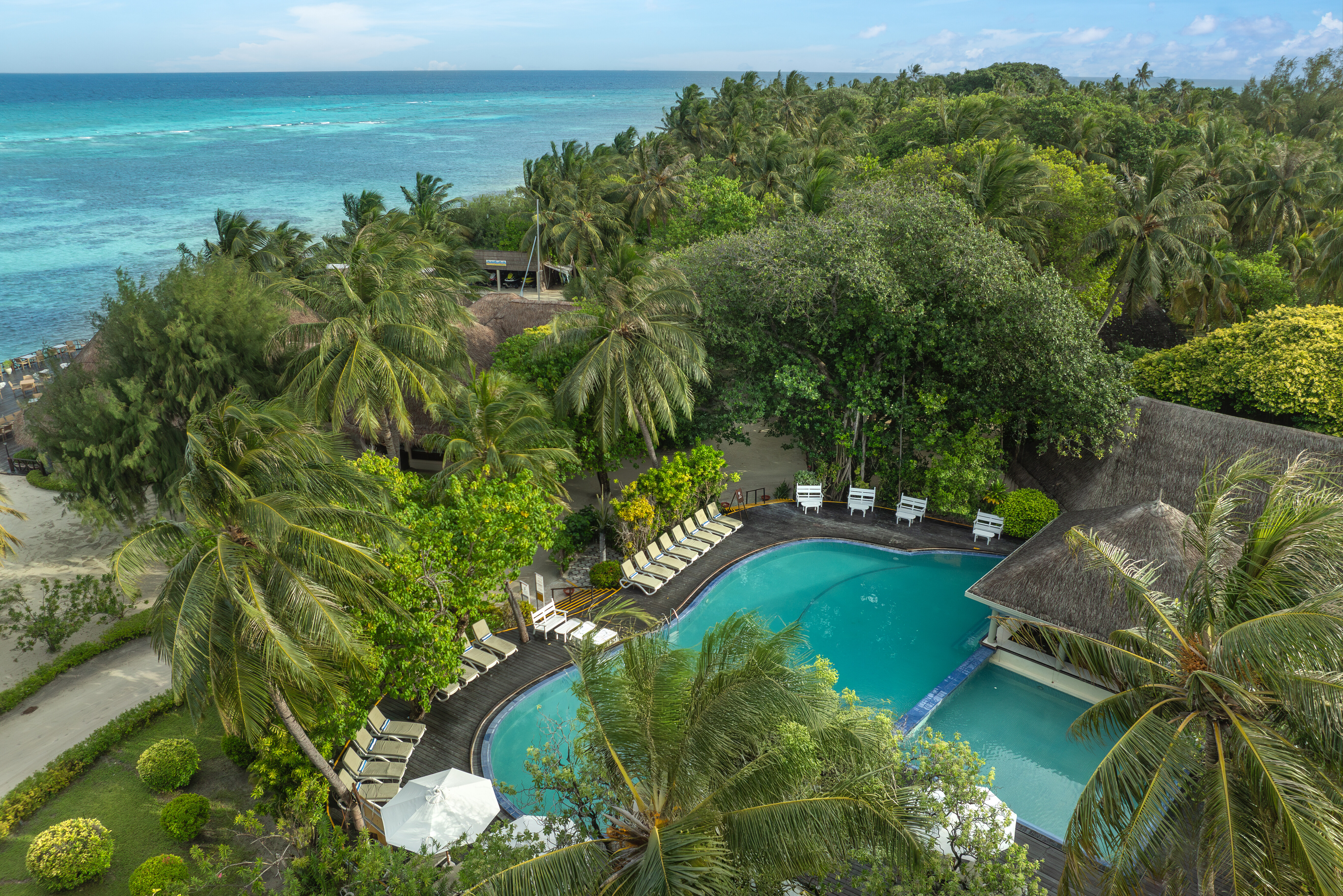 Malediven Adaaran Select Hudhuran Fushi Zwembad