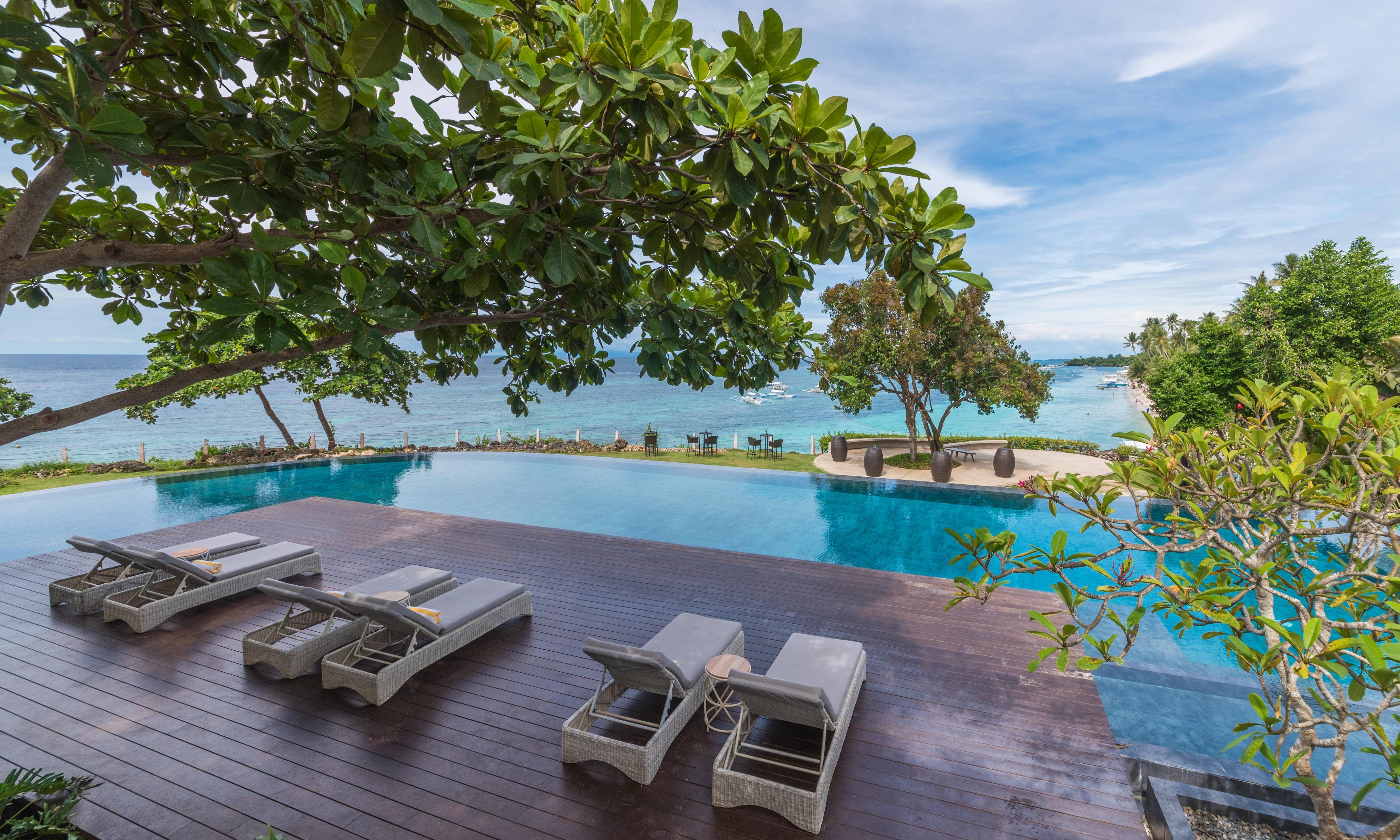Filipijnen-Bohol-Panglao-Amorita-Resort-Infinity-Zwembad