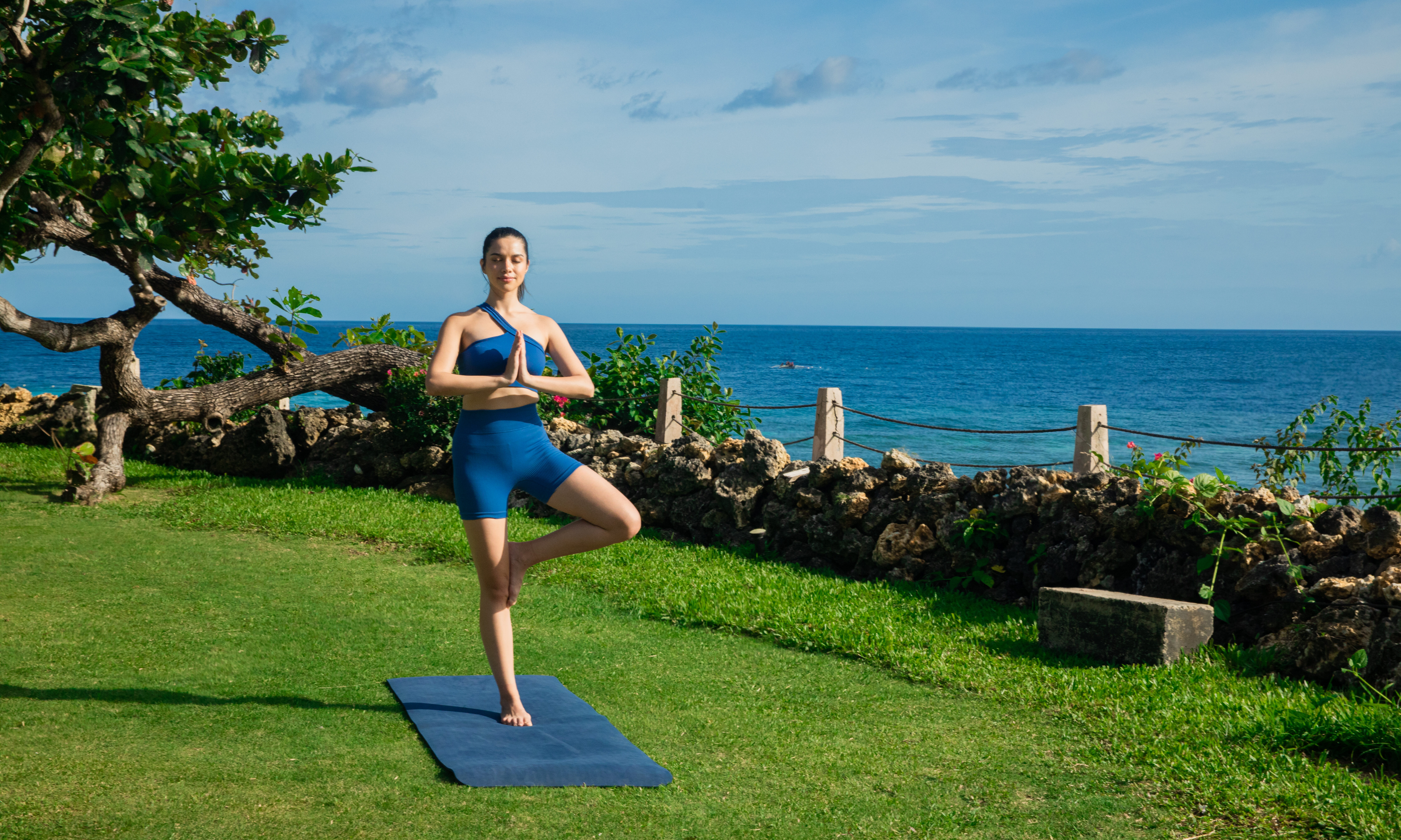 Filipijnen-Bohol-Panglao-Amorita-Resort-yoga-zeezicht